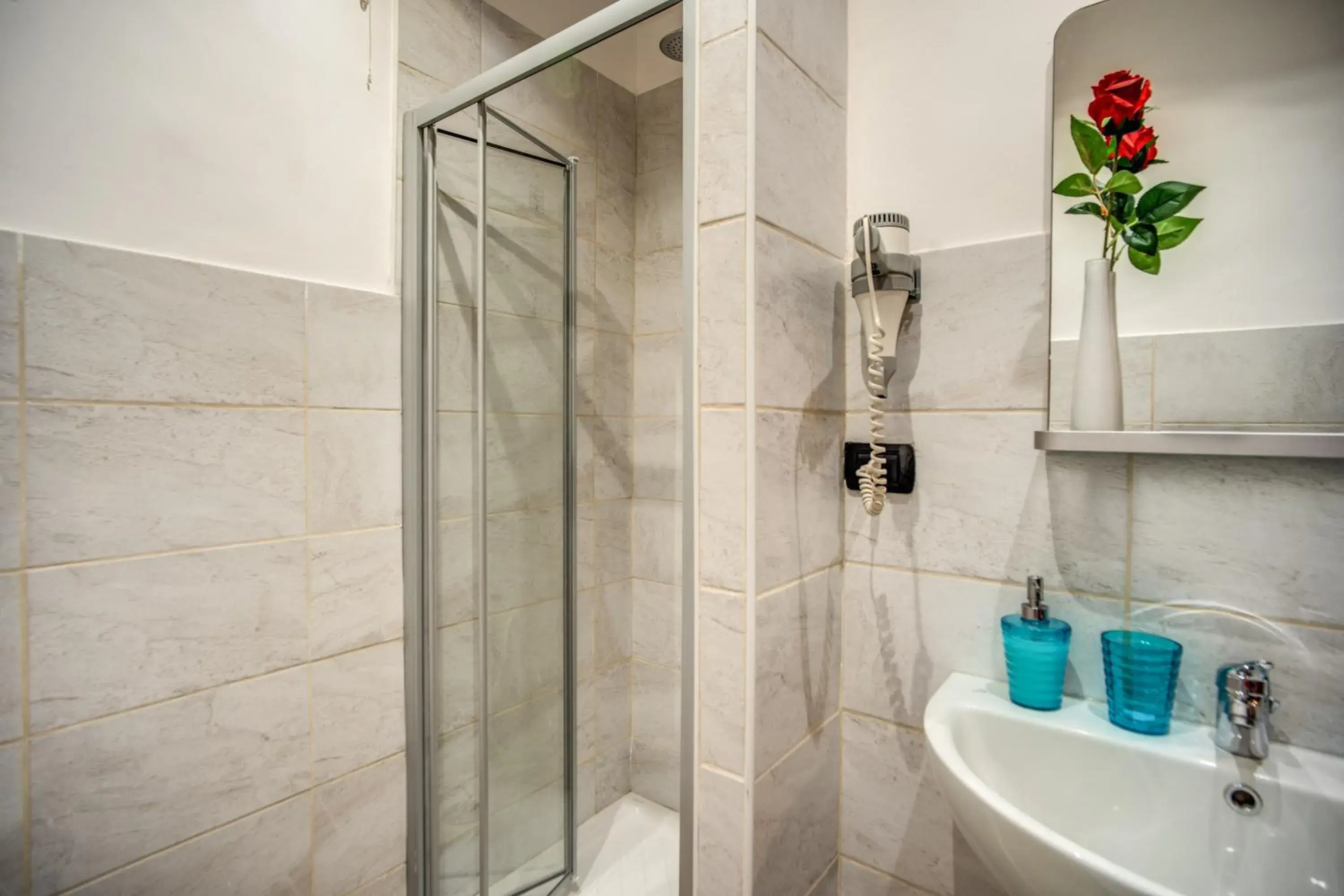 Classic Triple Room in Magnifico Rome Classic Triple Room in Magnifico Rome