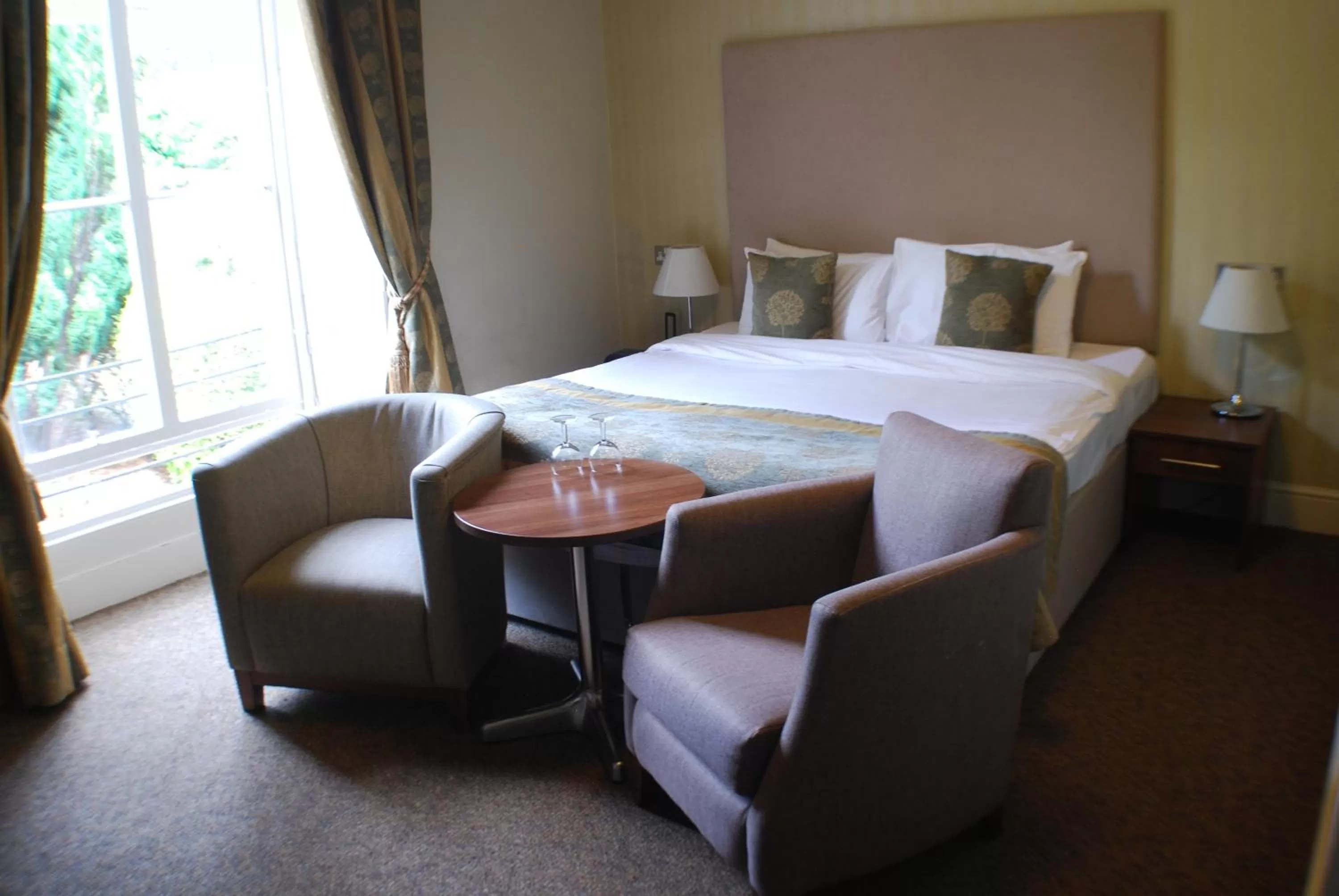 Photo of the whole room, Bed in The Salisbury Hotel