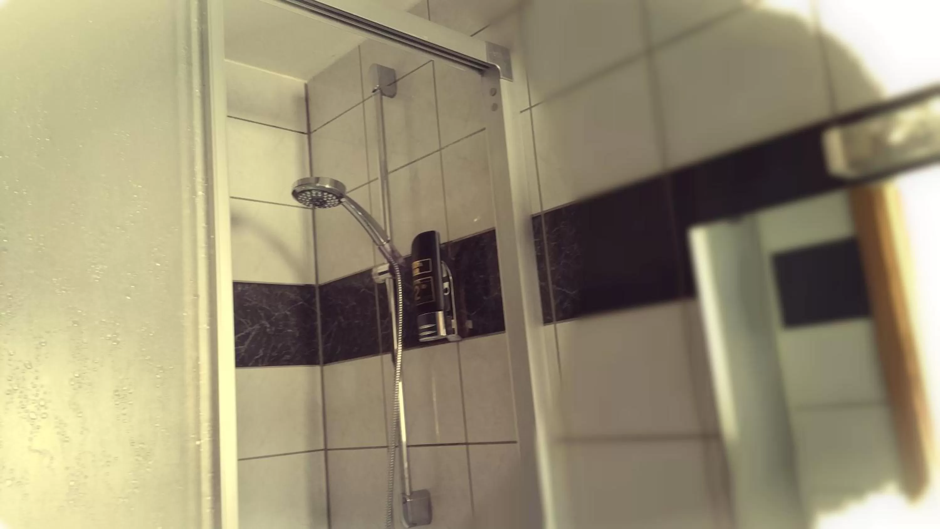 Shower in Hotel Al Cavallino