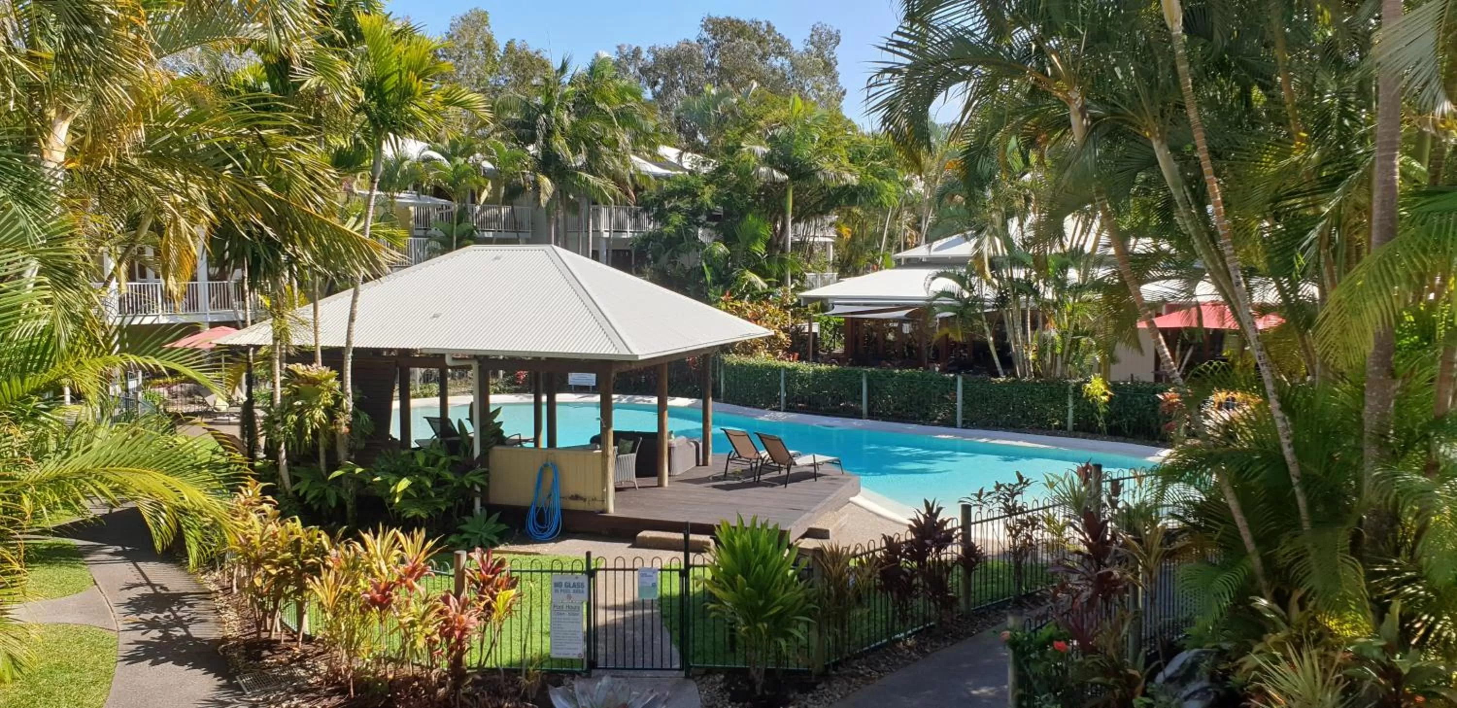 Swimming pool in South Pacific Resort & Spa Noosa