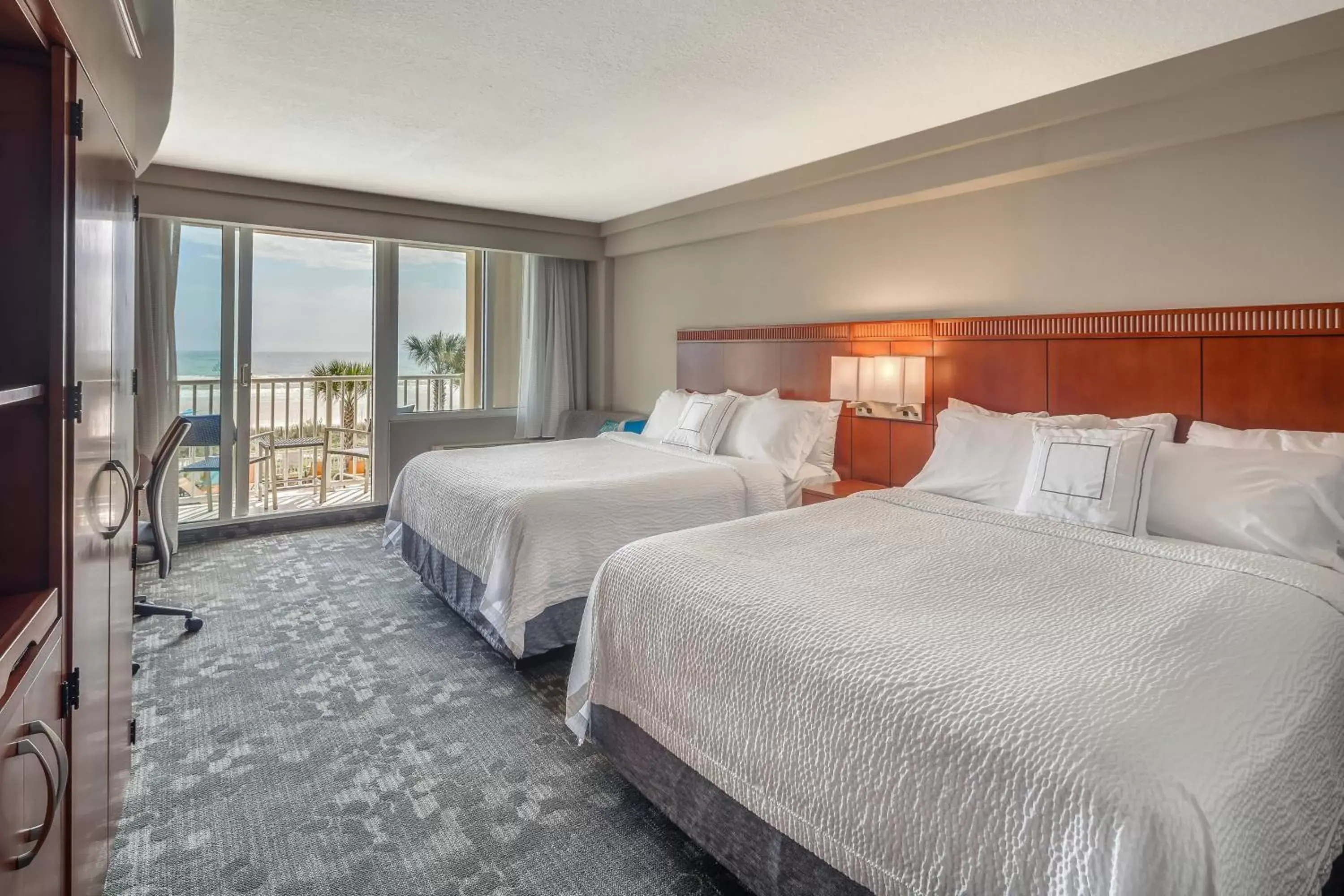 Photo of the whole room, Bed in Courtyard by Marriott Jacksonville Beach Oceanfront