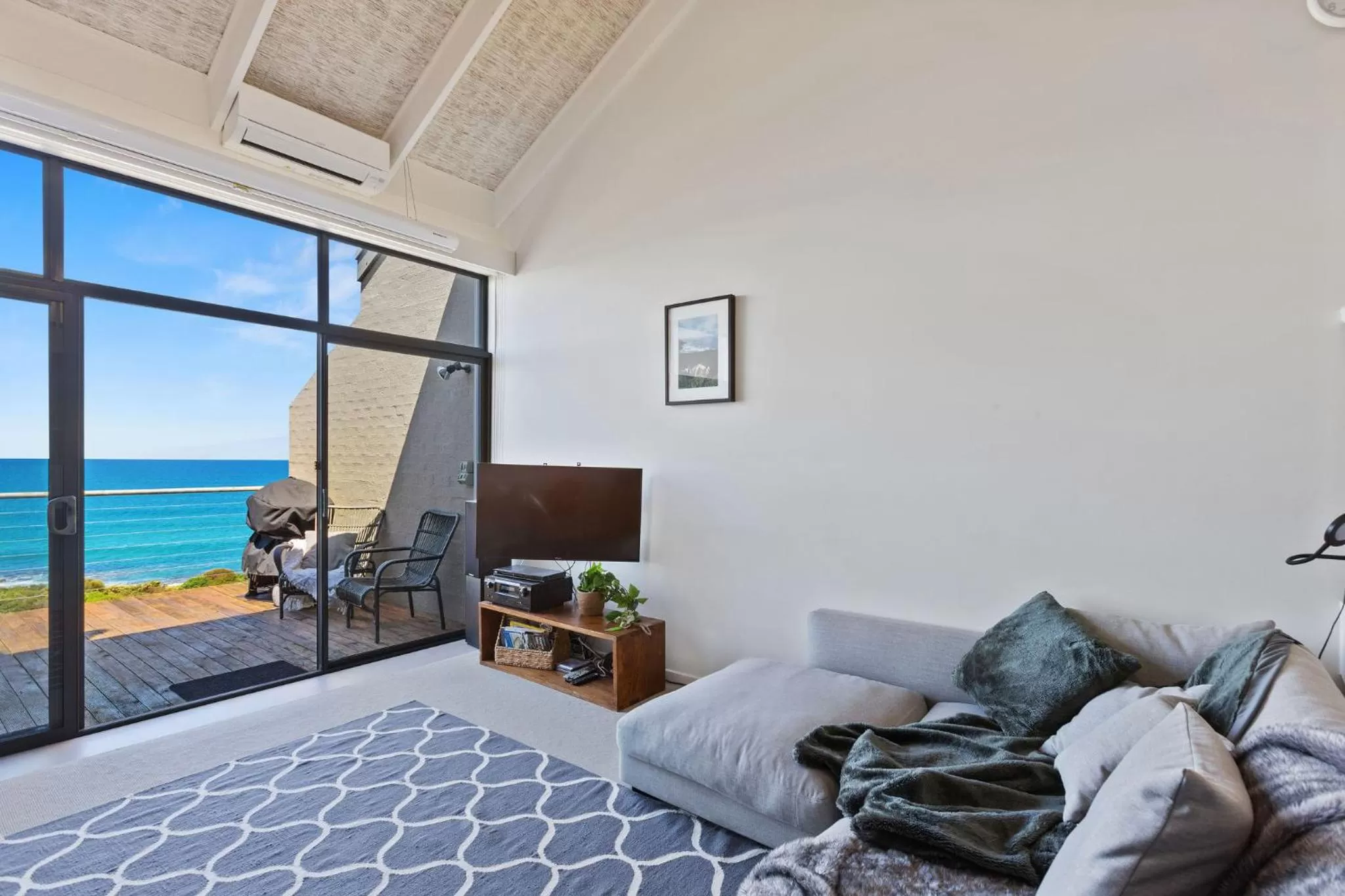 Sea View in Whitecrest Eco Apartments Great Ocean Road