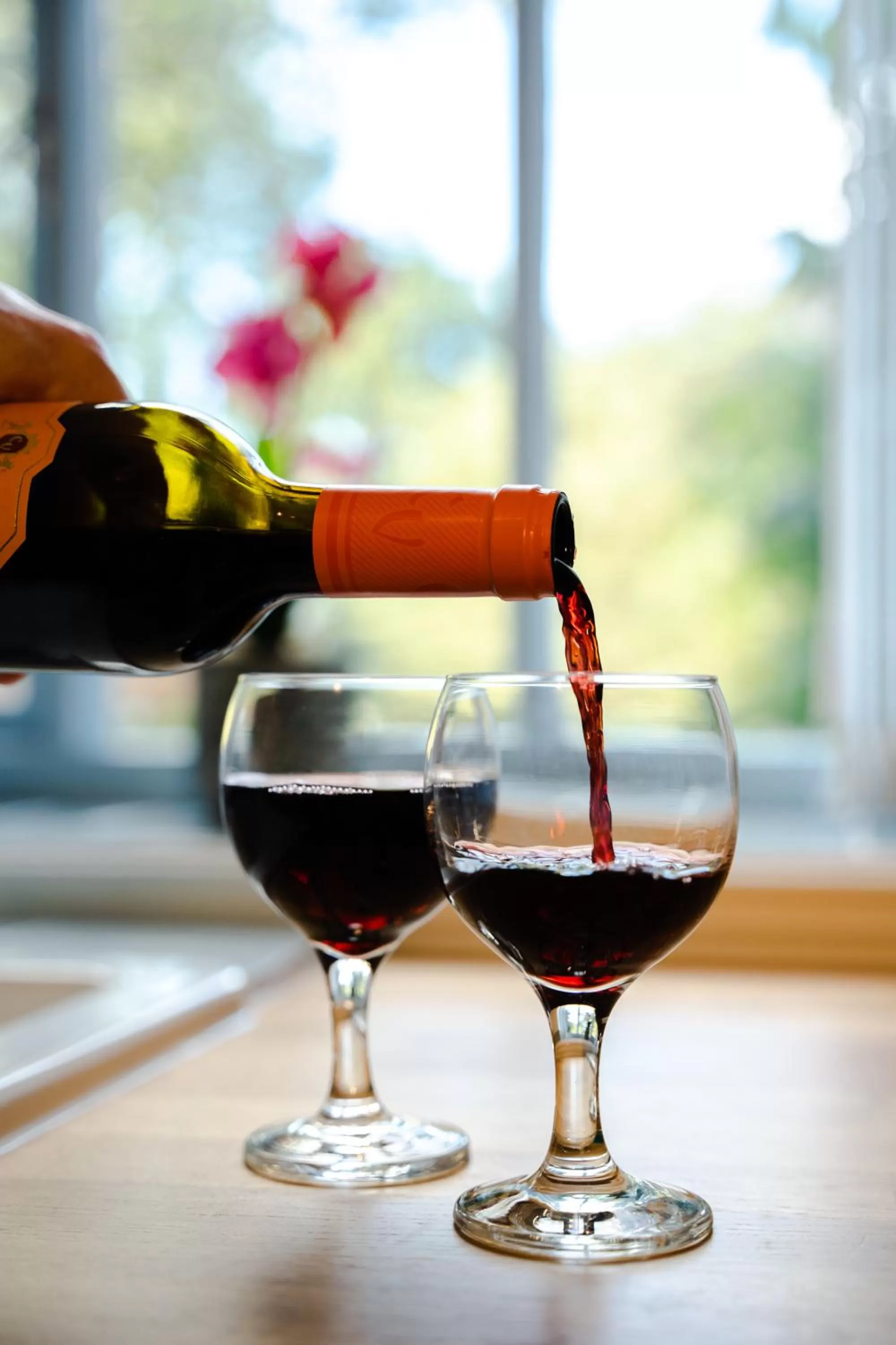 Food and drinks in Hovell Hall Country Bed and Breakfast