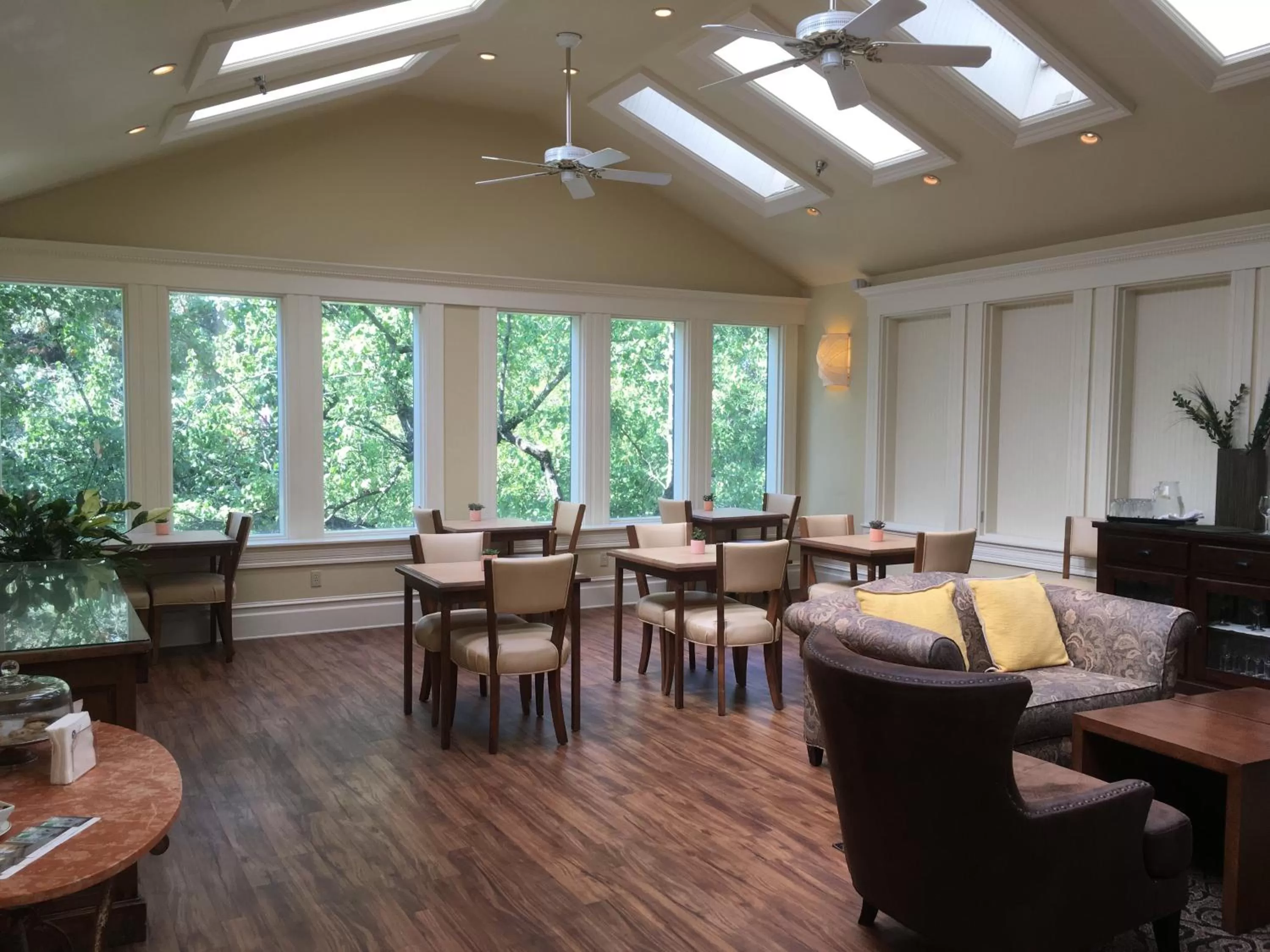 Healdsburg Inn on the Plaza, A Four Sisters Inn