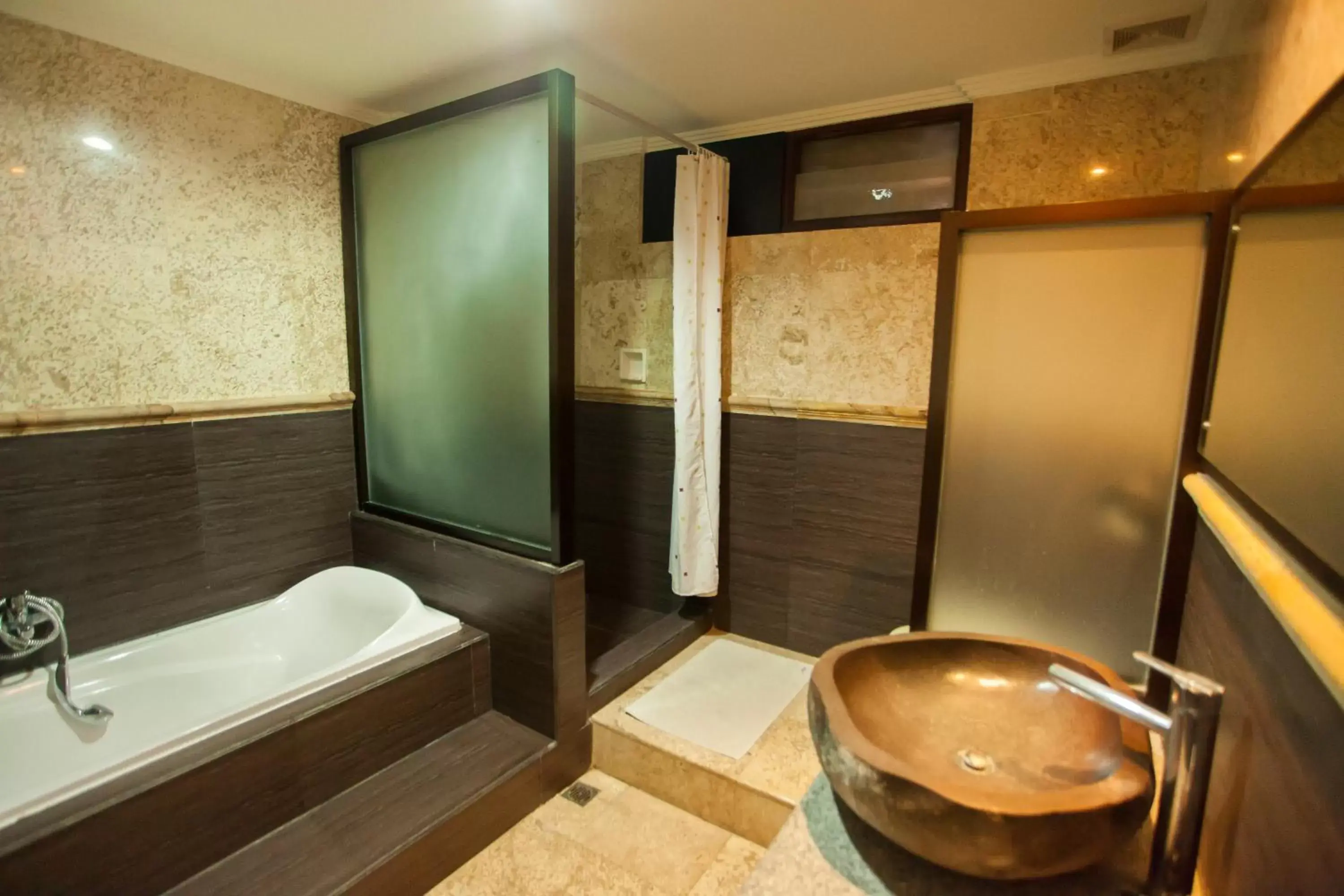 Bathroom in Satriya Cottages