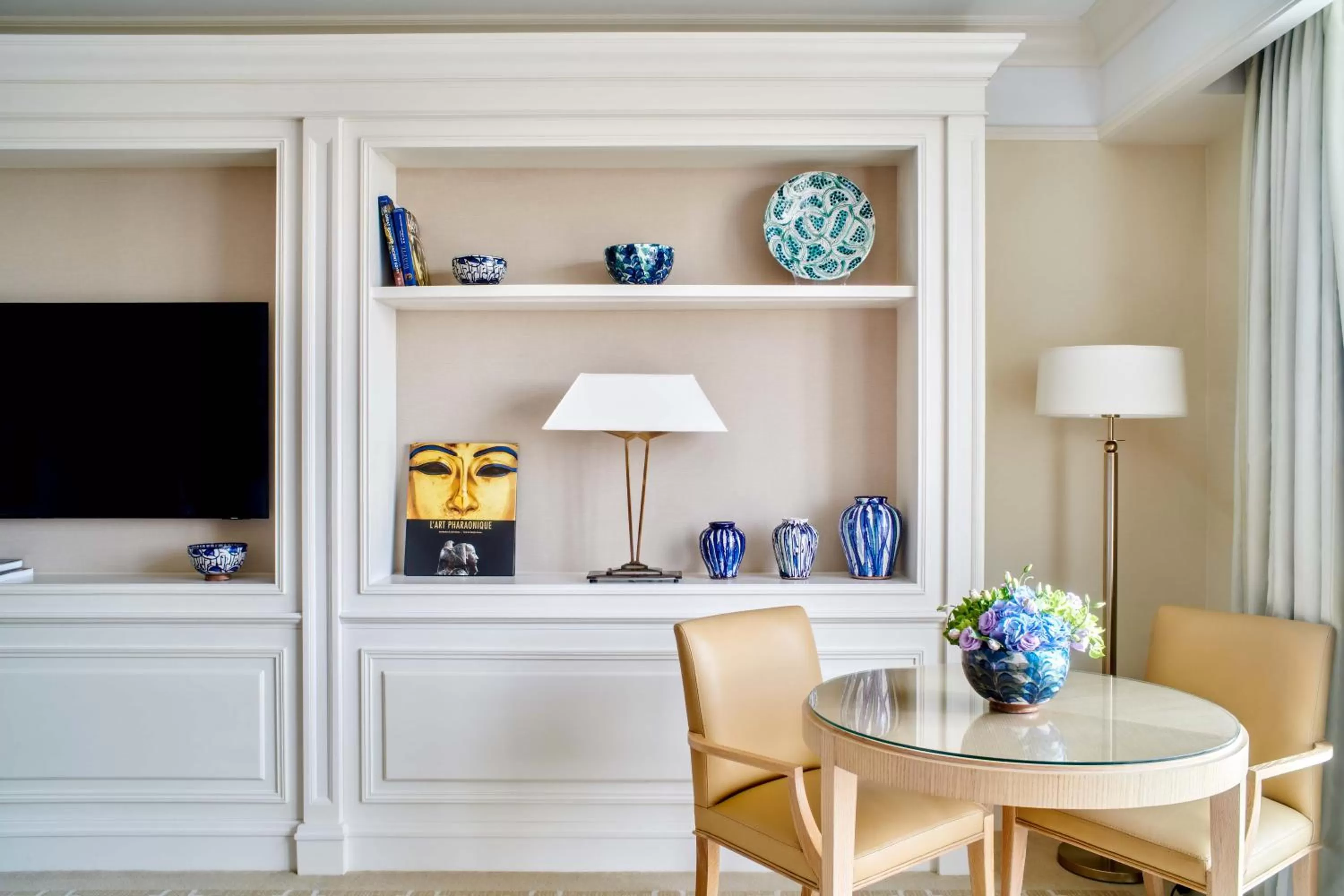 TV and multimedia in Four Seasons Hotel Cairo at Nile Plaza