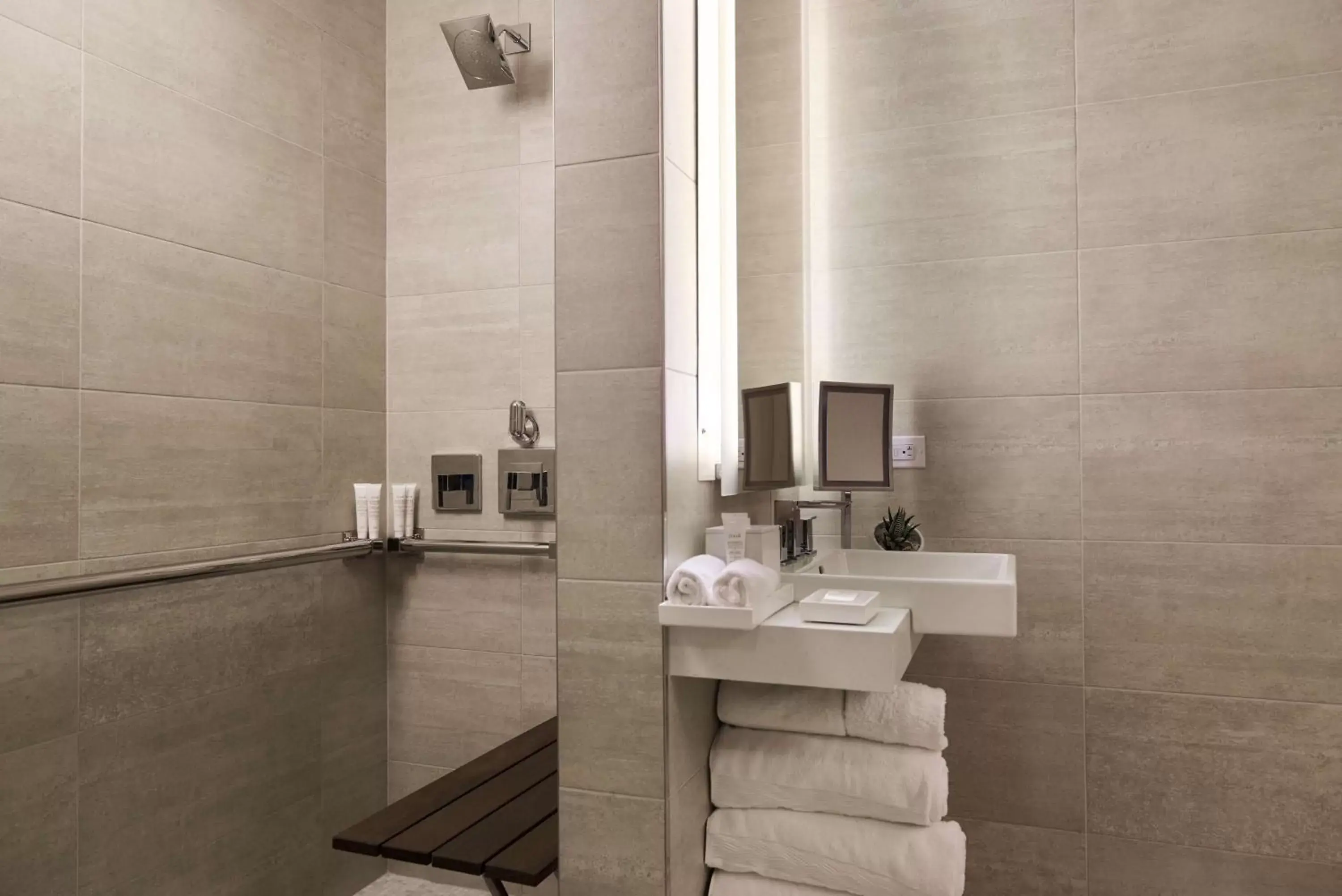 Bathroom in Paséa Hotel & Spa