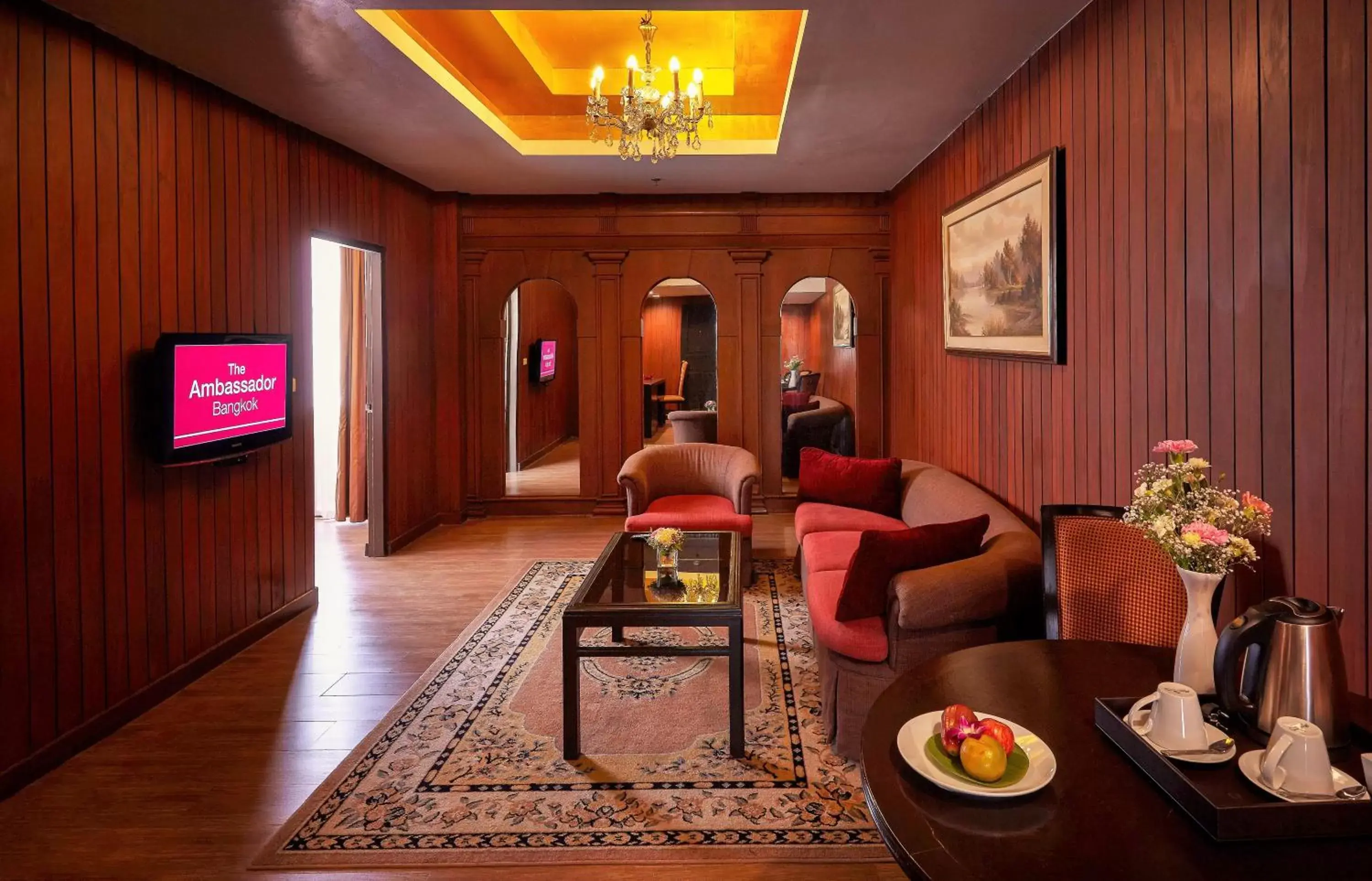 TV and multimedia in Ambassador Hotel Bangkok - SHA Extra Plus