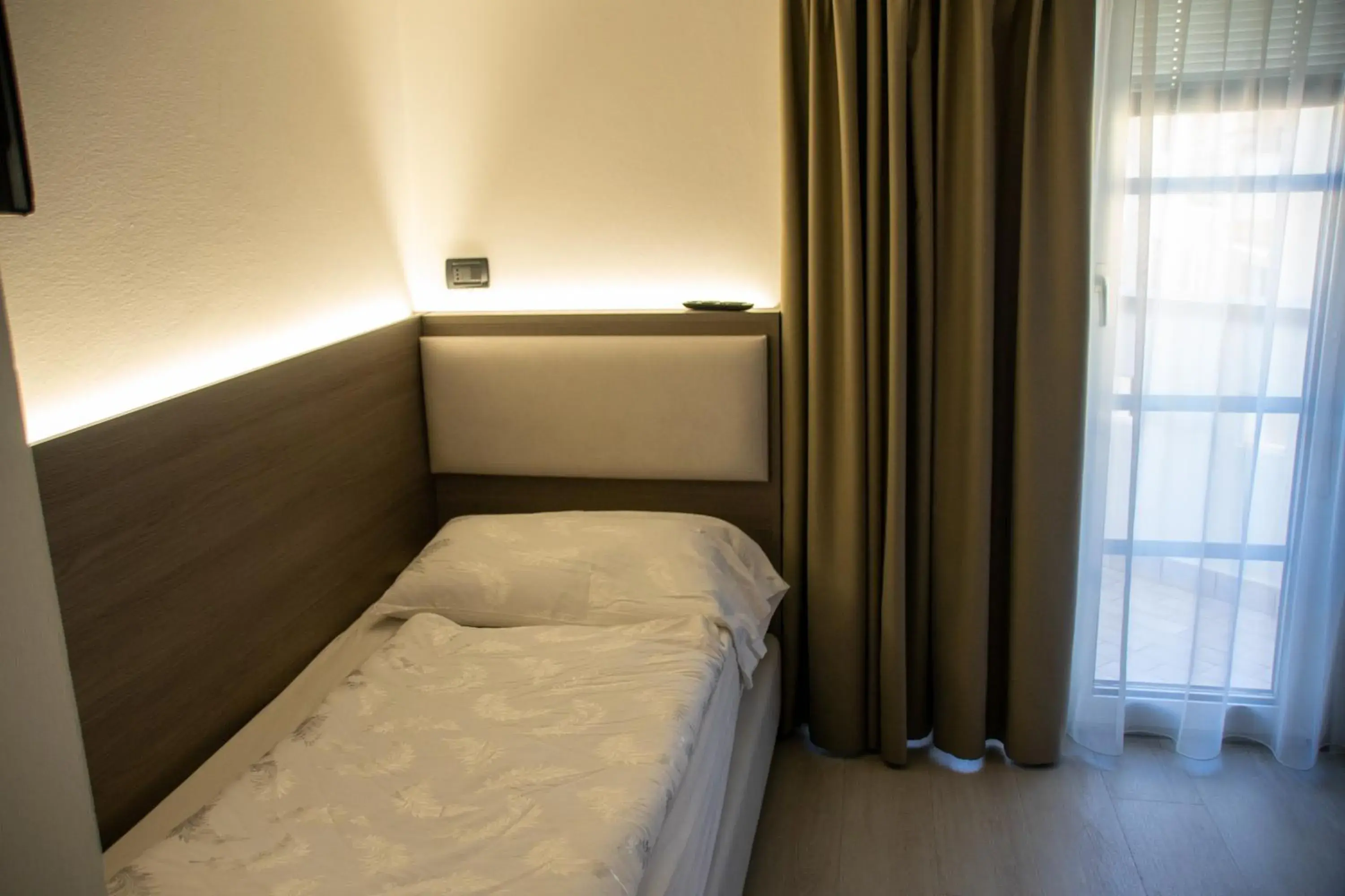Bedroom, Bed in Hotel Garnì Villa Fontana
