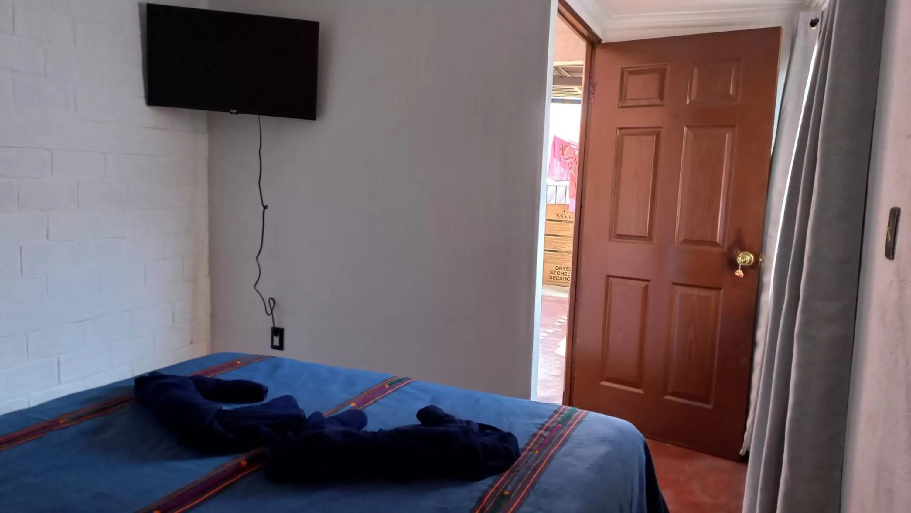 TV and multimedia, Bed in Hospedaje el Viajero Antigua ll