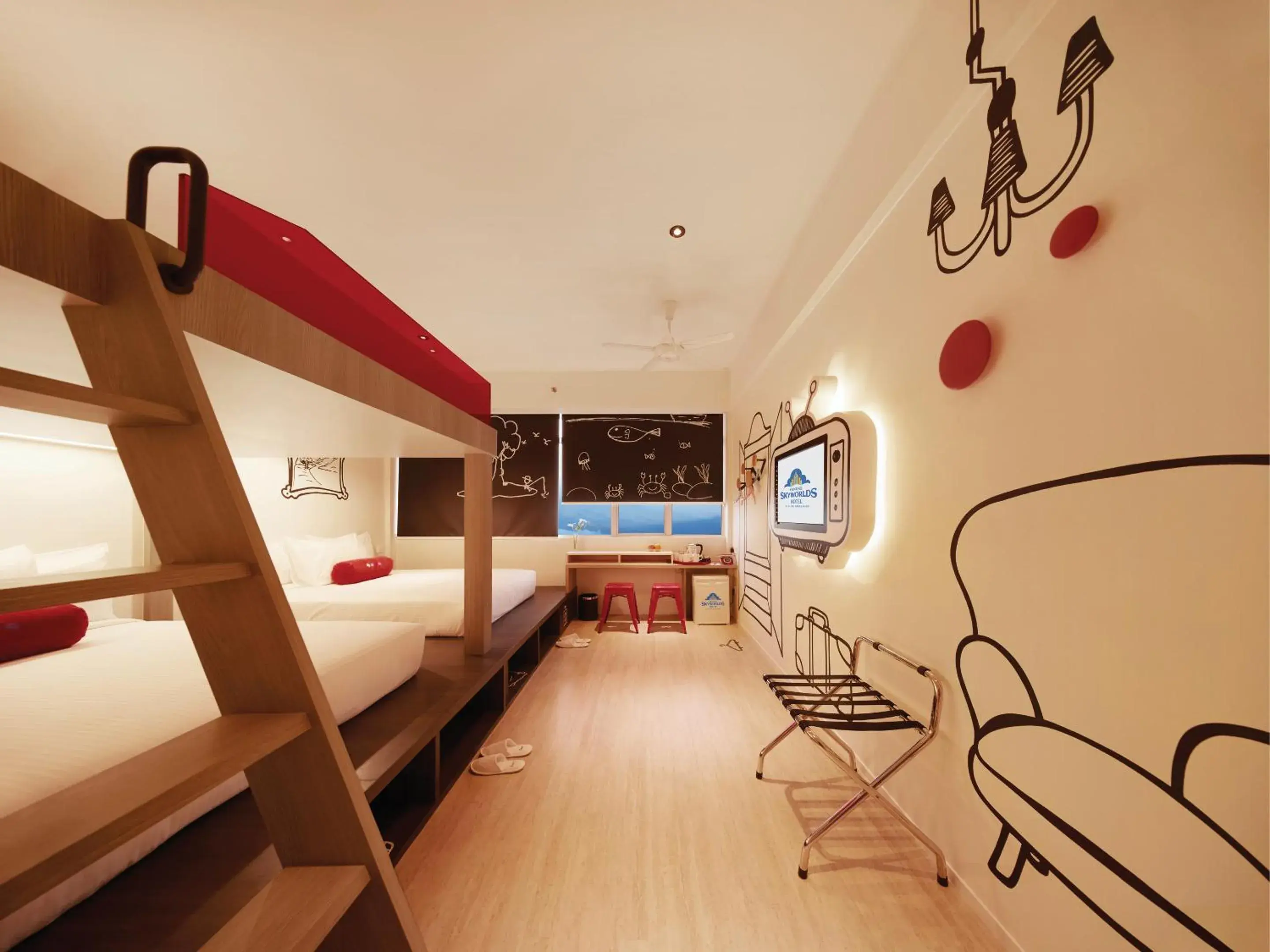 bunk bed in Resorts World Genting - Genting SkyWorlds Hotel