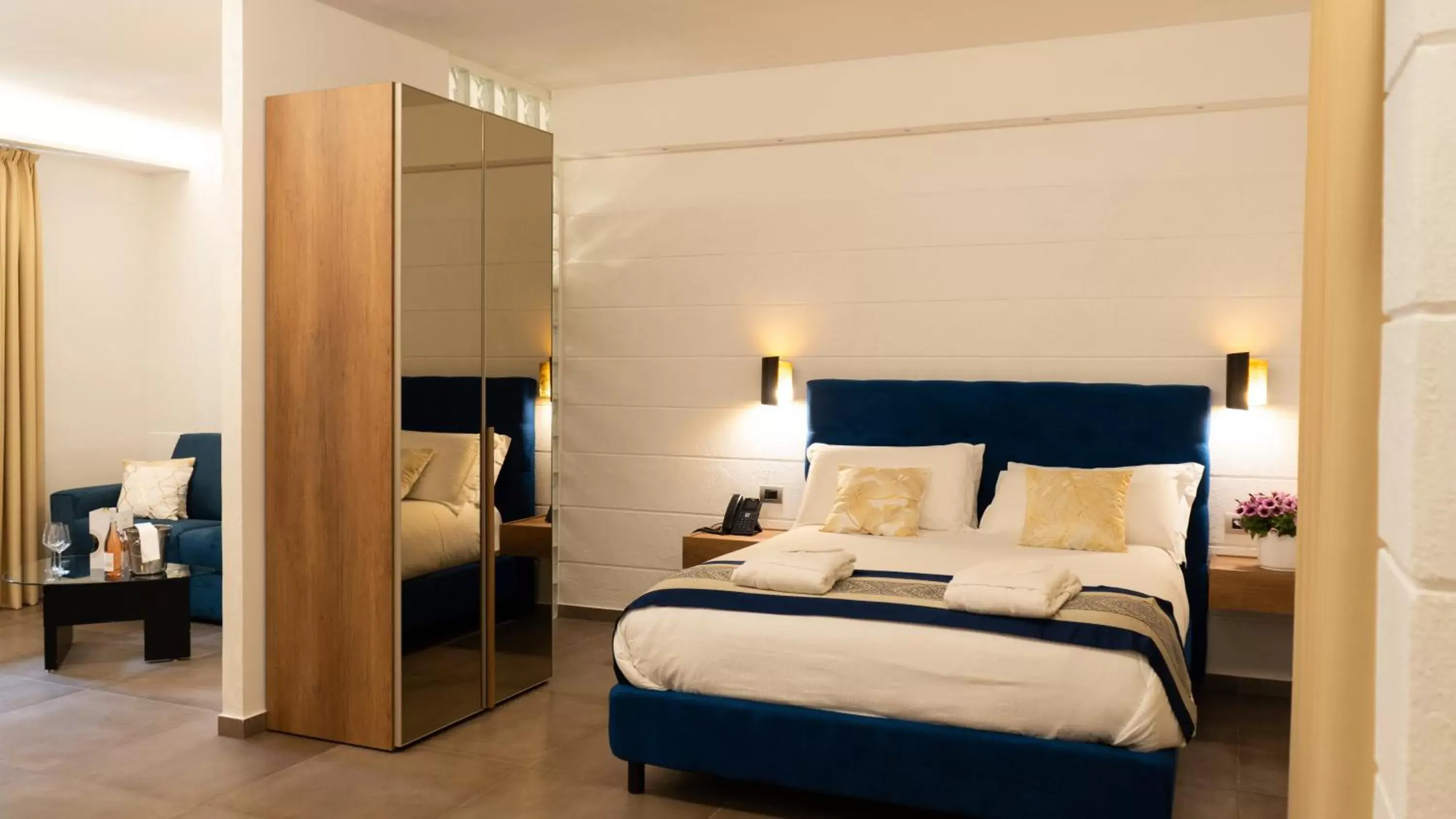 Bedroom, Bed in Resort & Winery Bosco De Medici