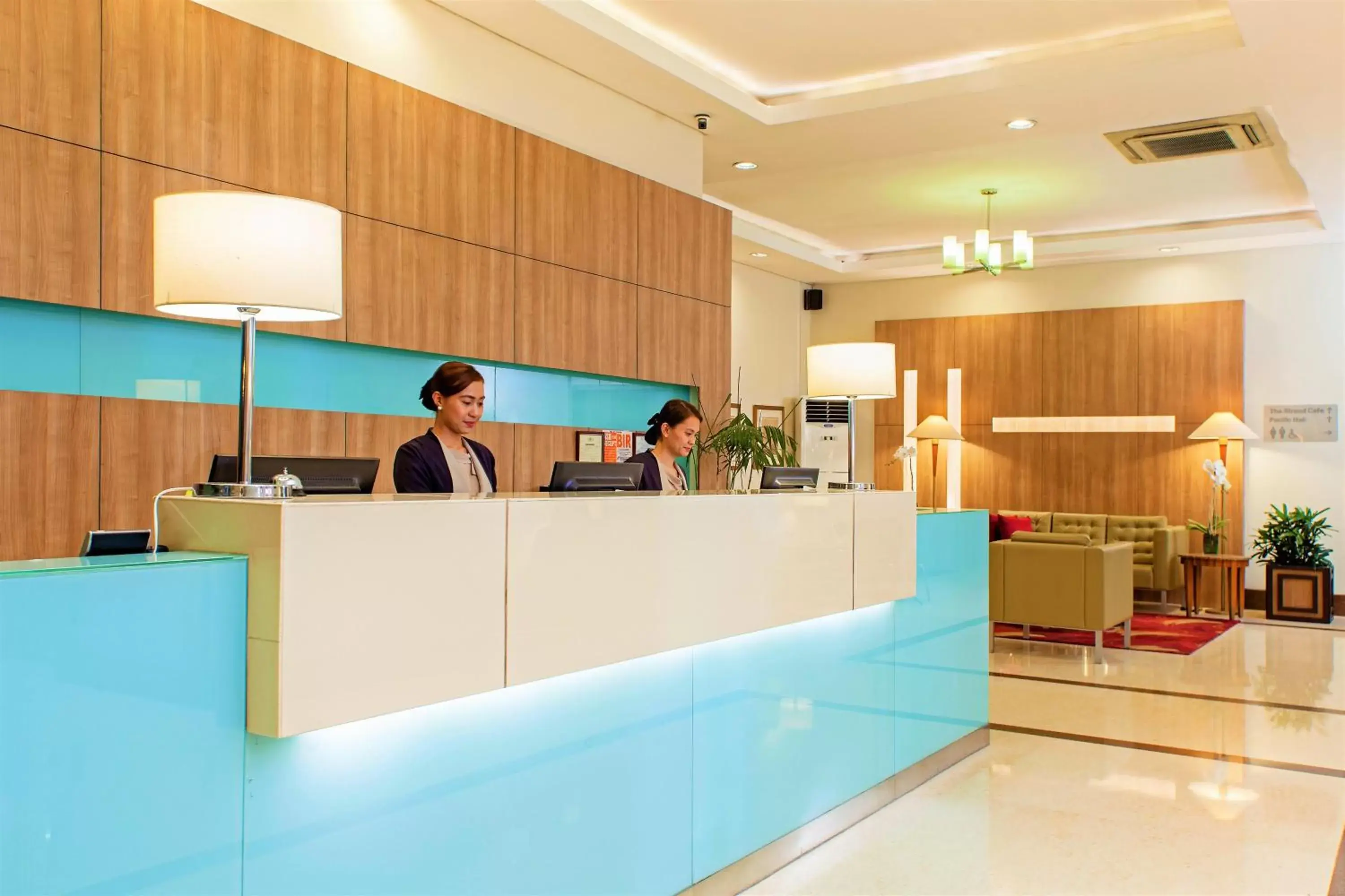 Staff, Lobby/Reception in One Pacific Place Serviced Residences - Multiple Use Hotel