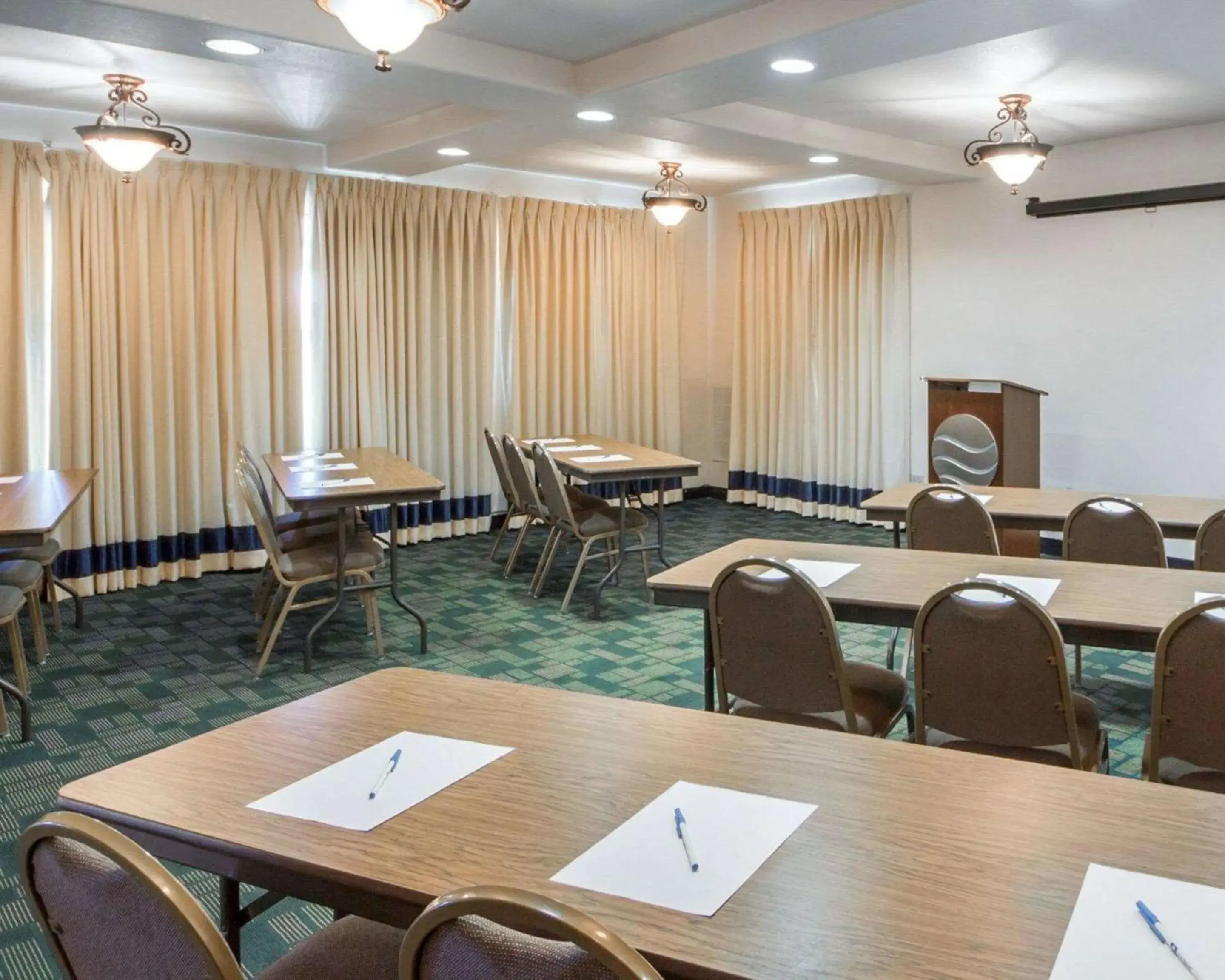 On site, Business Area/Conference Room in Quality Inn Tulsa-Downtown West