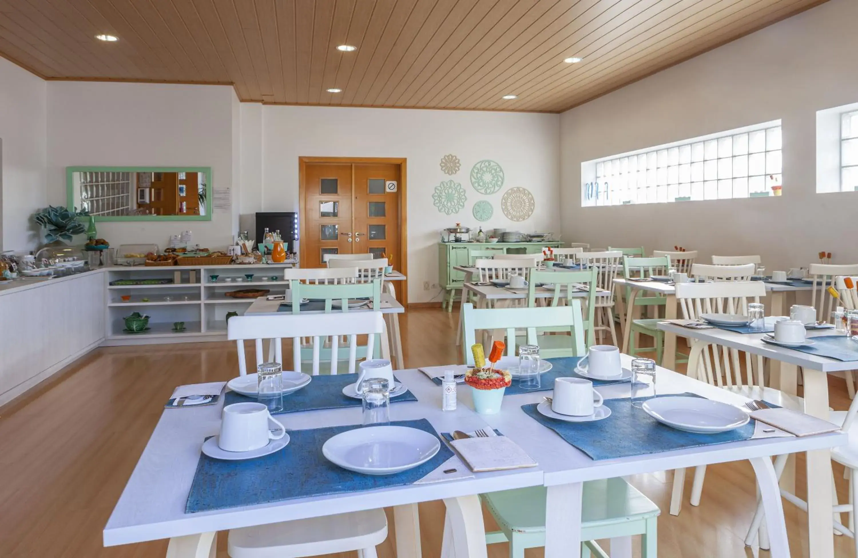 Breakfast in Boutique Hotel Casa do Outeiro - Arts & Crafts Breakfast in Boutique Hotel Casa do Outeiro - Arts & Crafts