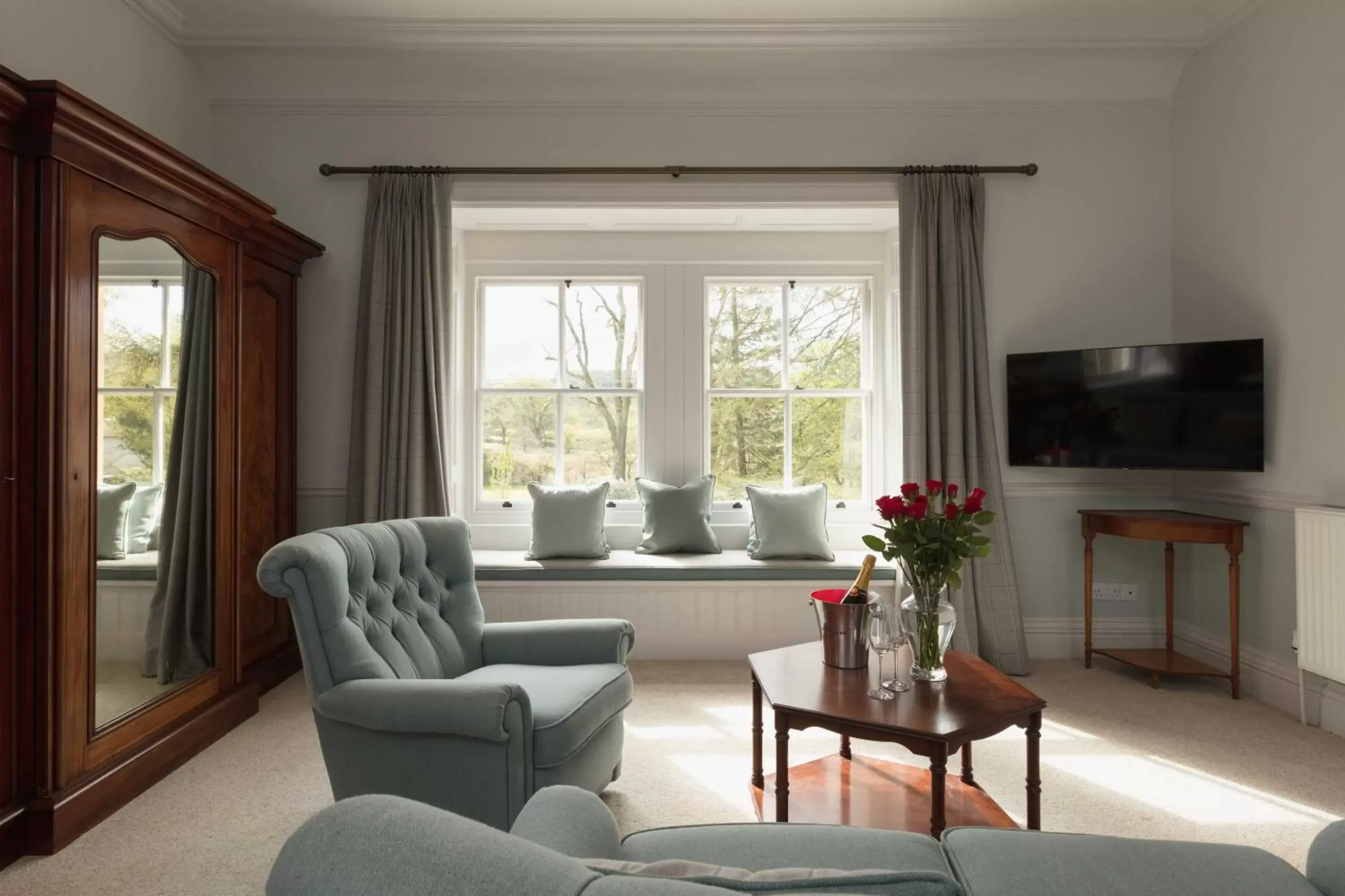 Seating Area in Farlam Hall Hotel & Restaurant