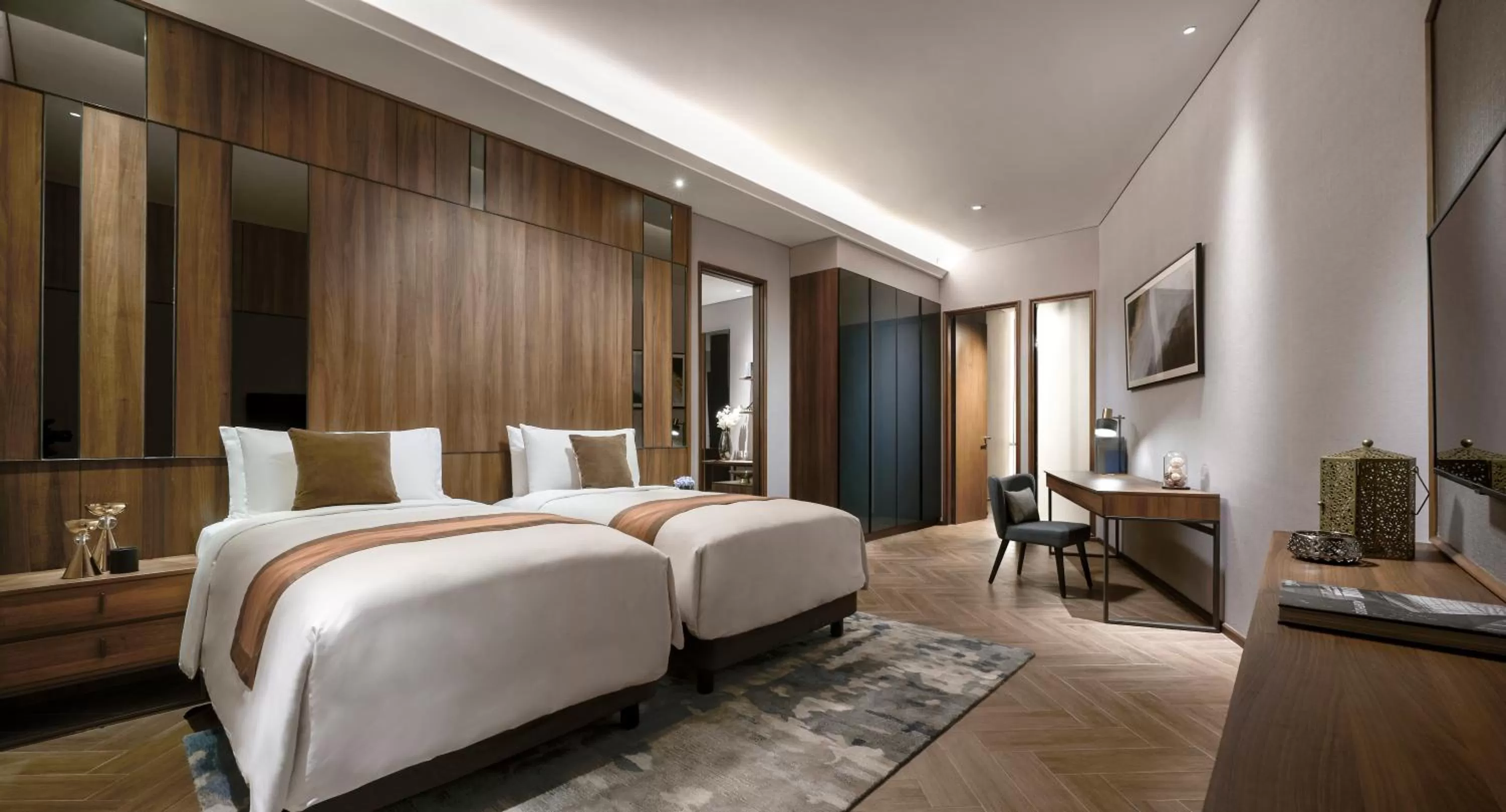 Photo of the whole room, Bed in Oakwood Premier Cozmo Jakarta
