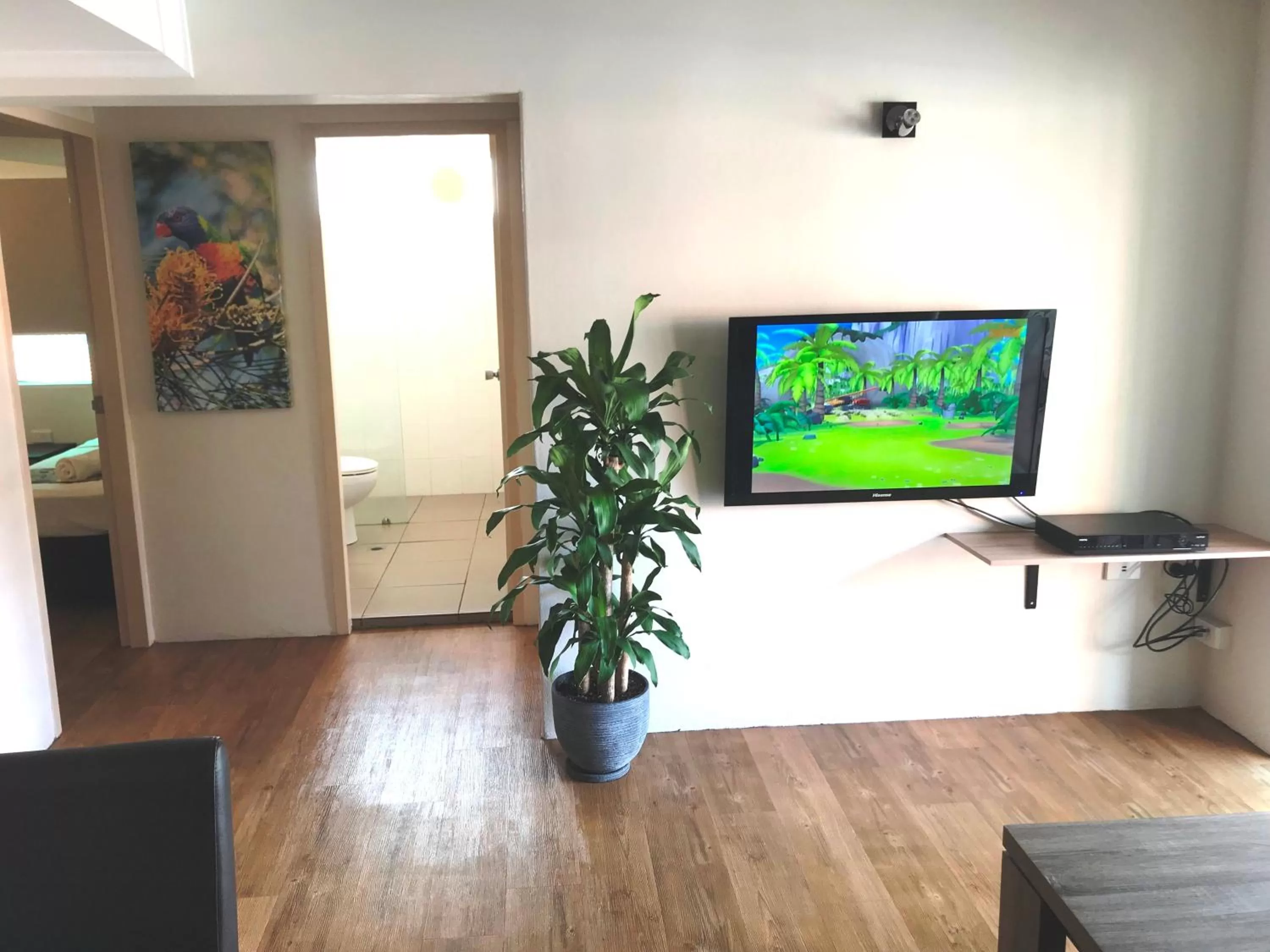 Communal lounge/ TV room in Reef Gateway Apartments