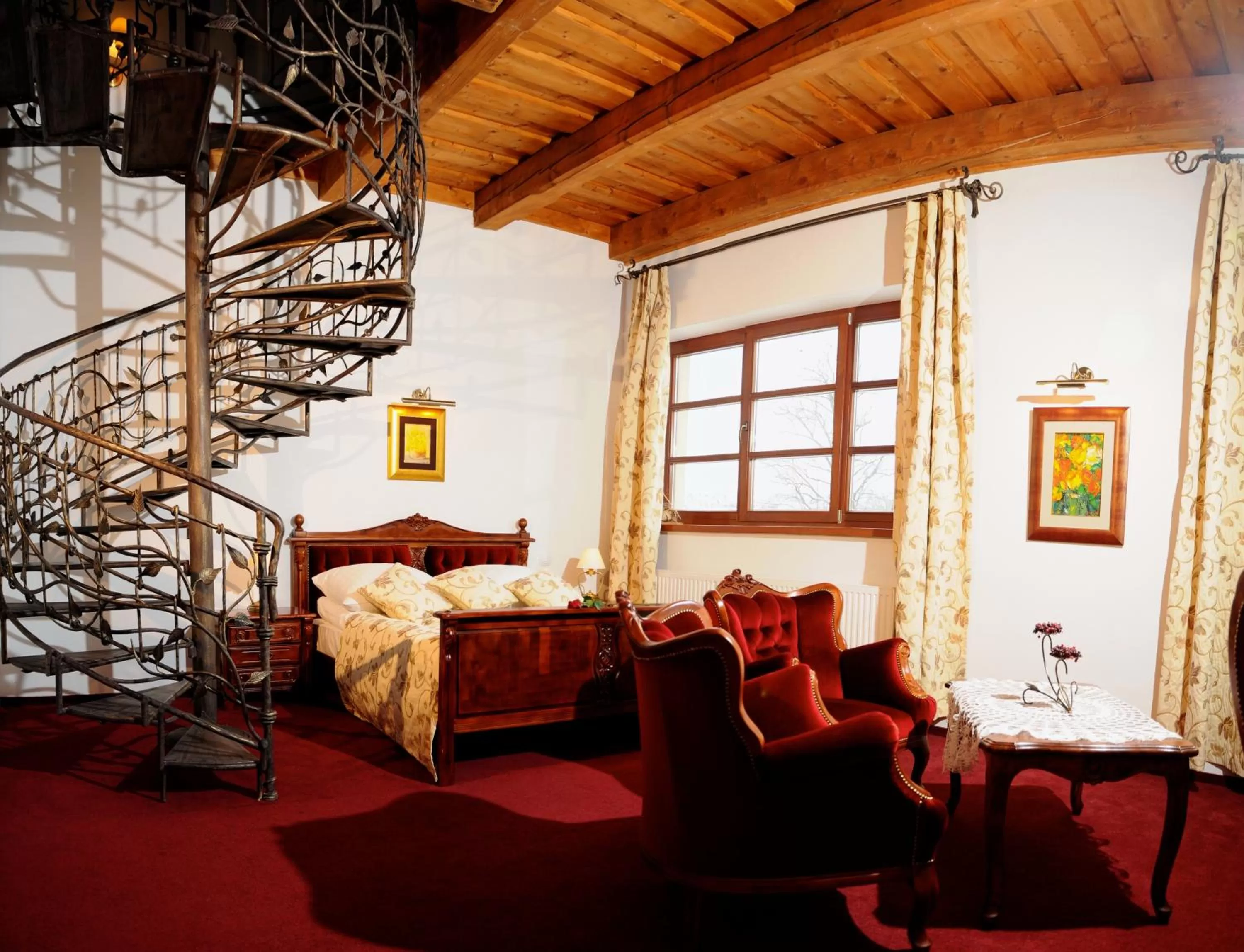 Photo of the whole room in Folwark Stara Winiarnia