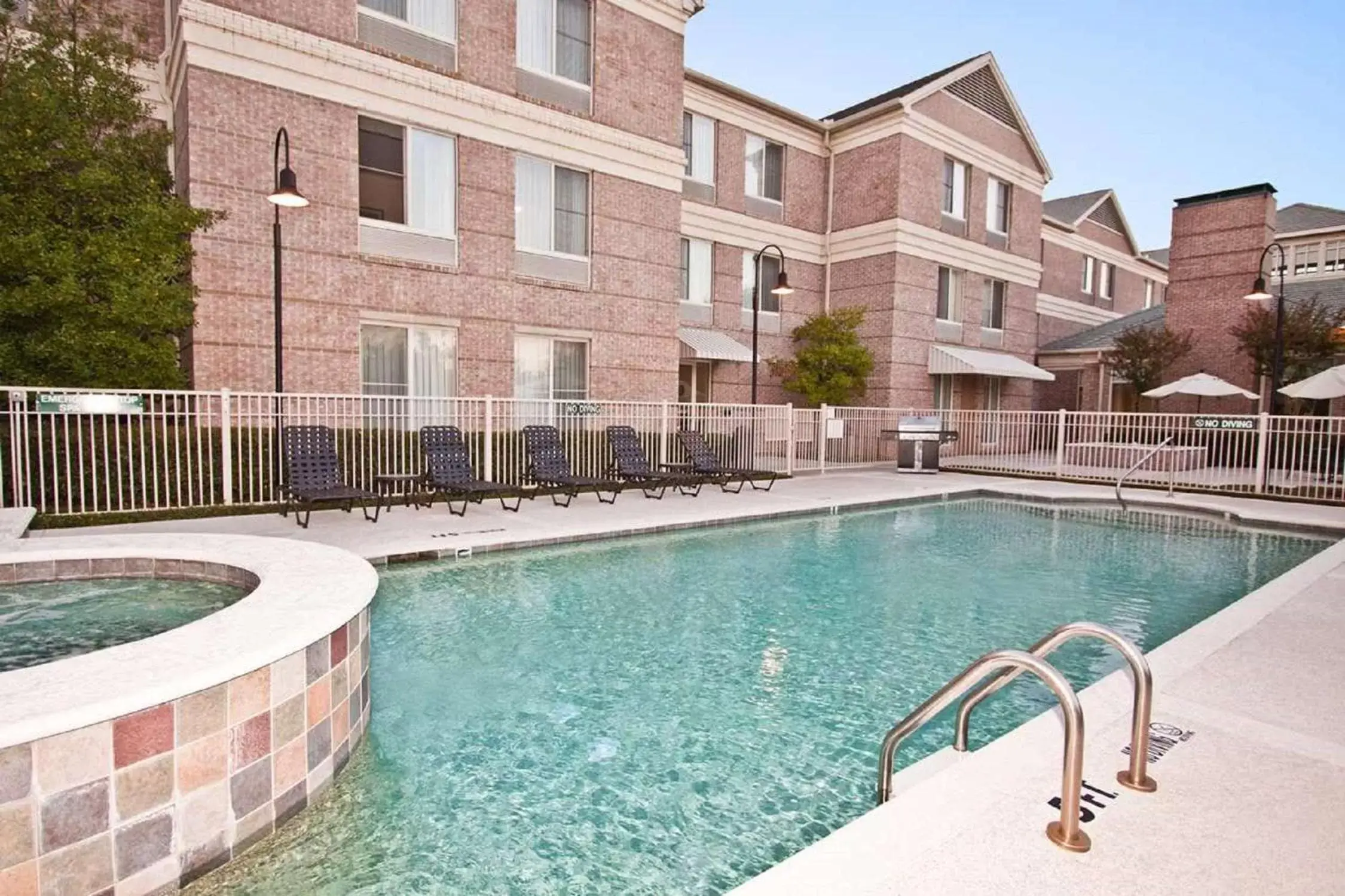 Pool view, Swimming Pool in Hilton Garden Inn Addison