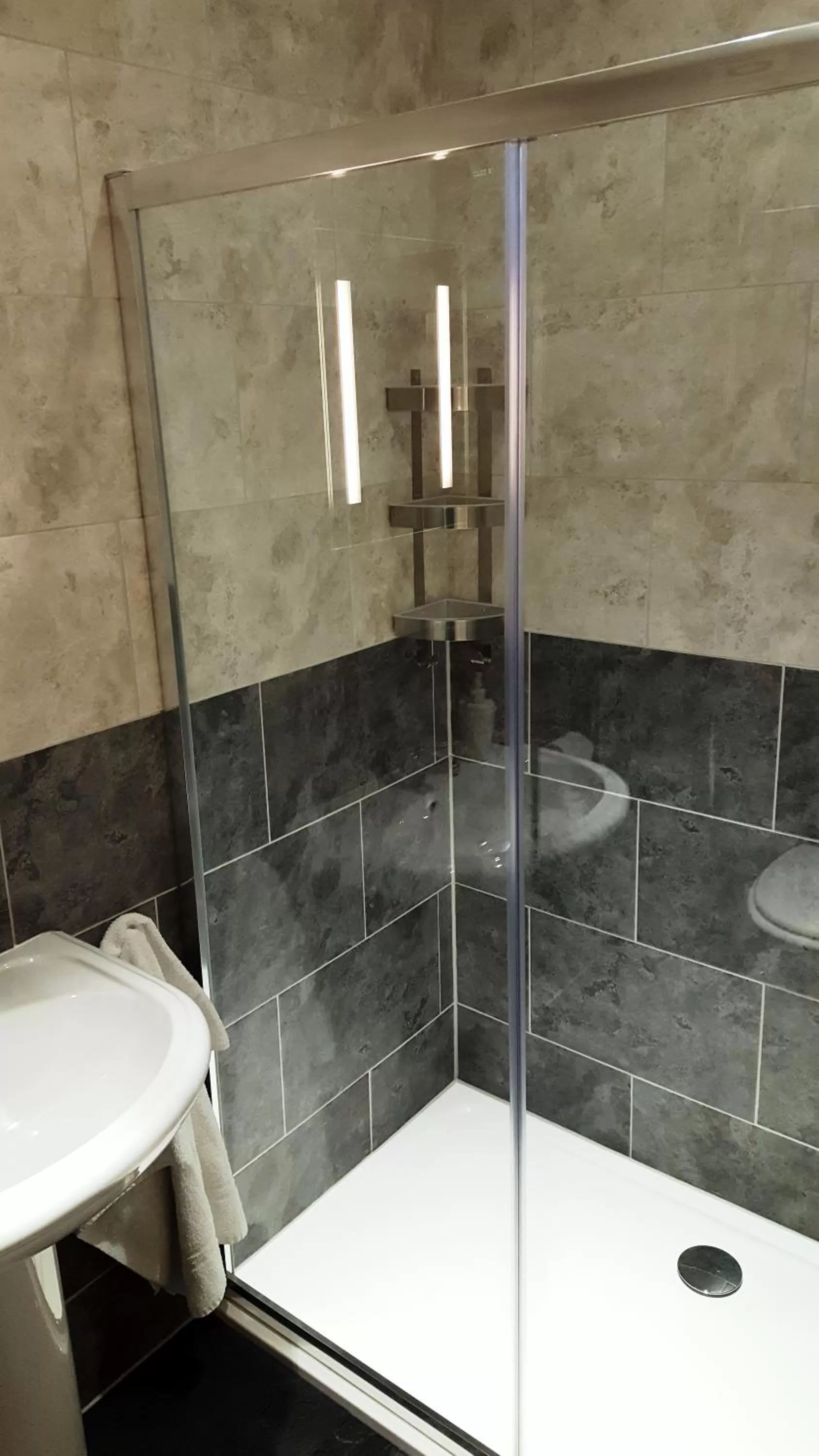 Bathroom in Boat House Super Suites