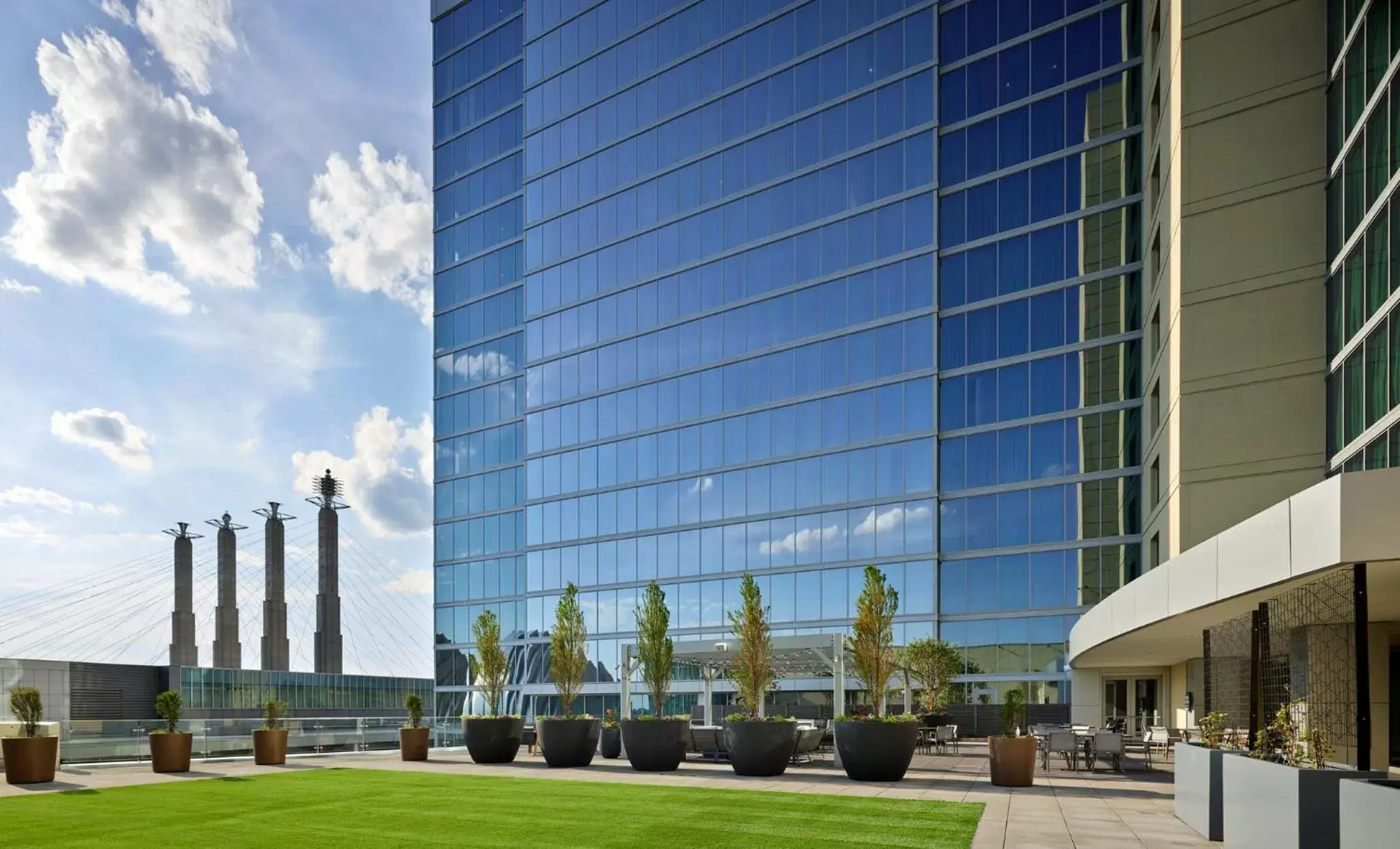 Balcony/Terrace, Property Building in Loews Kansas City