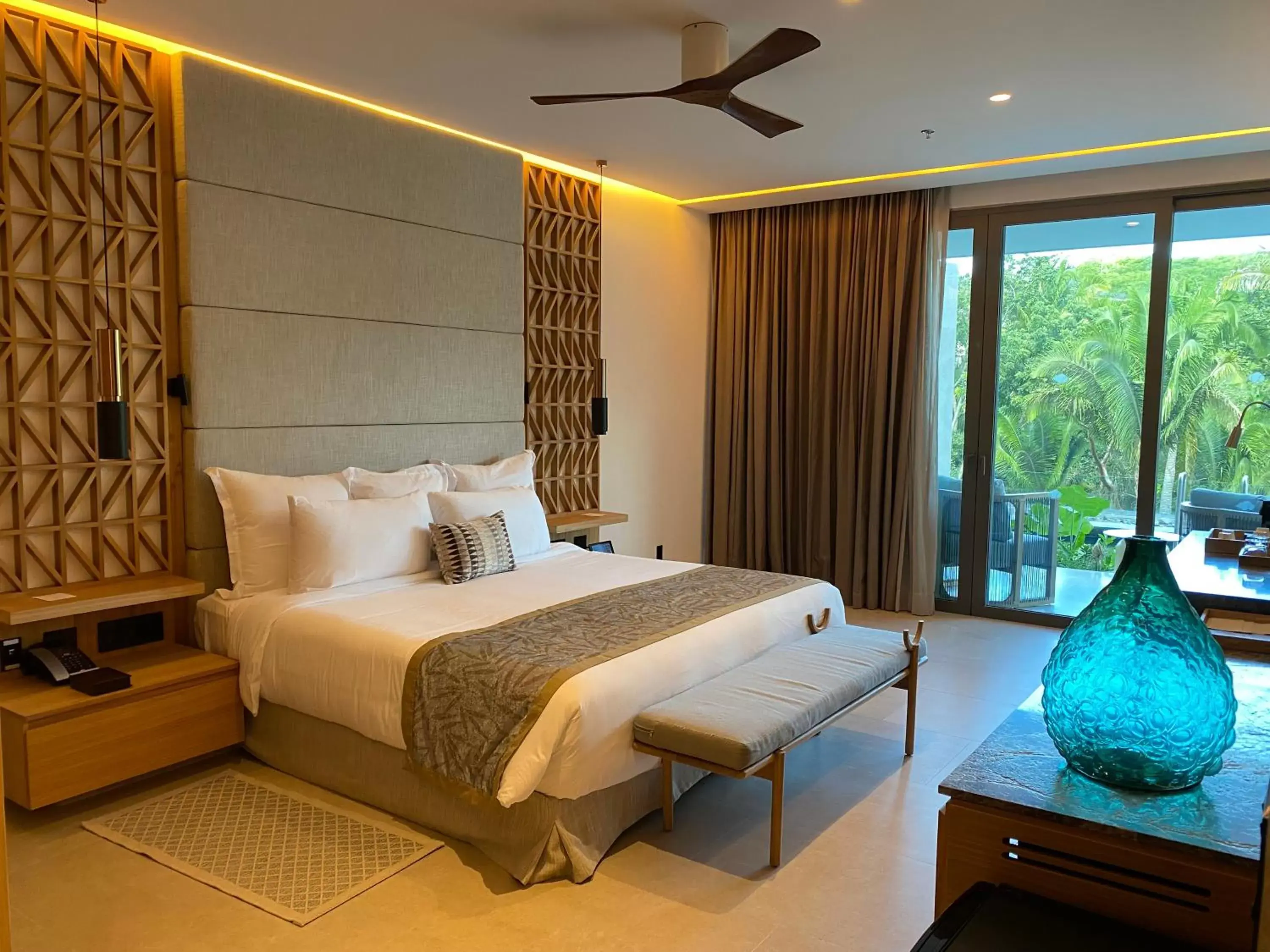 Bedroom, Bed in Dreams Bahia Mita Surf and Spa - All Inclusive