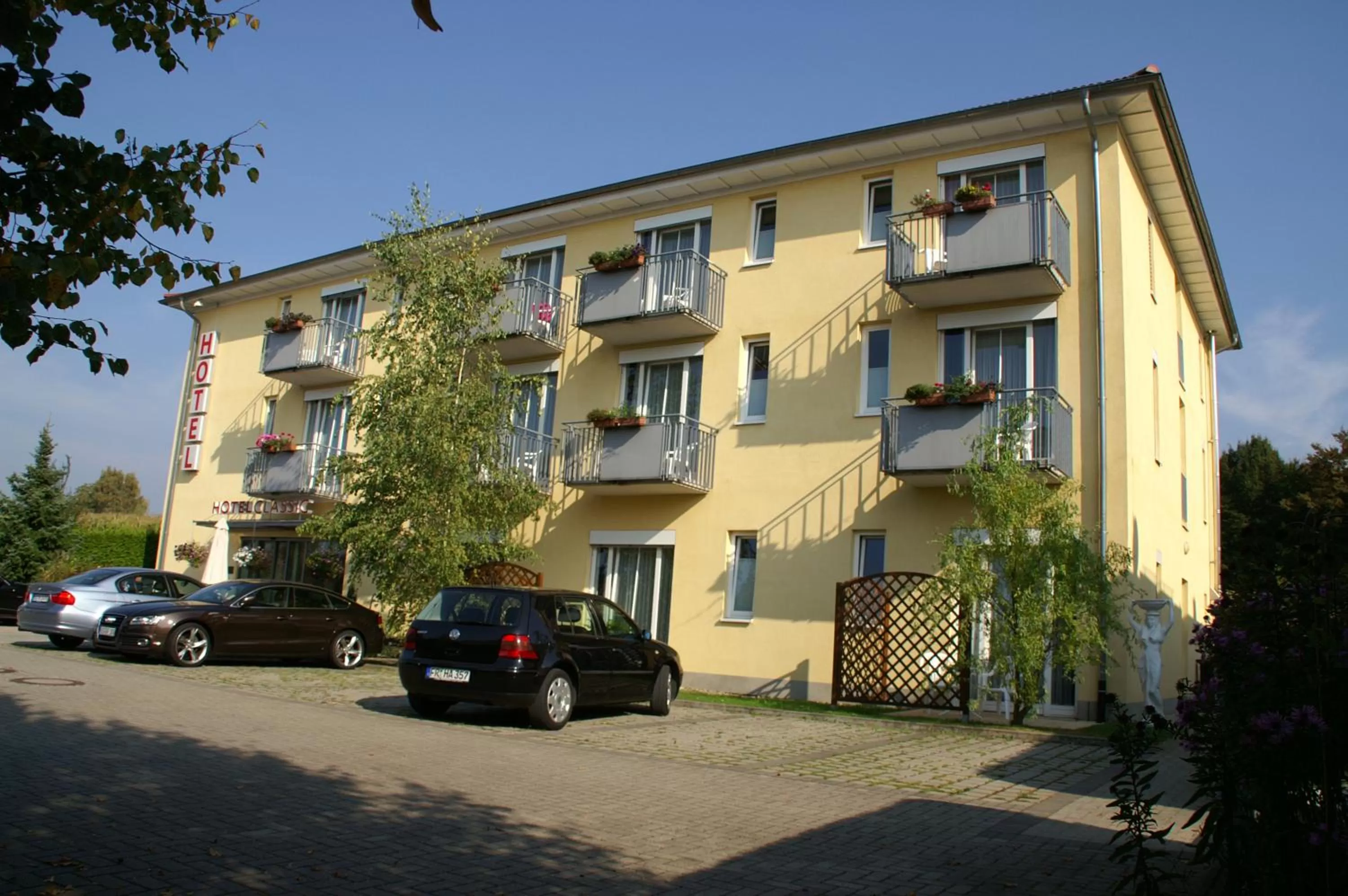 Property building in Hotel Classic