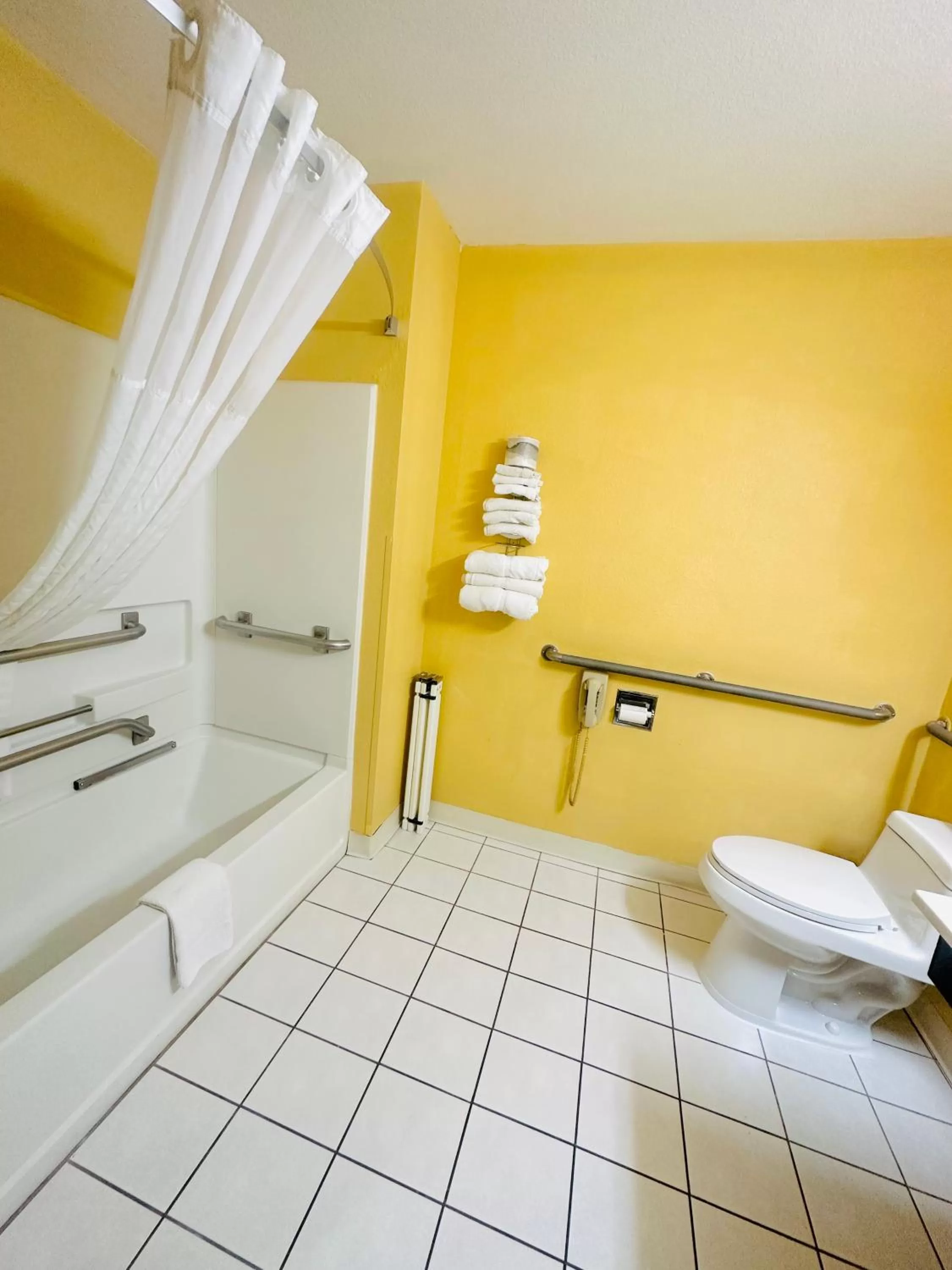 Bathroom in Super 8 by Wyndham Warrenton