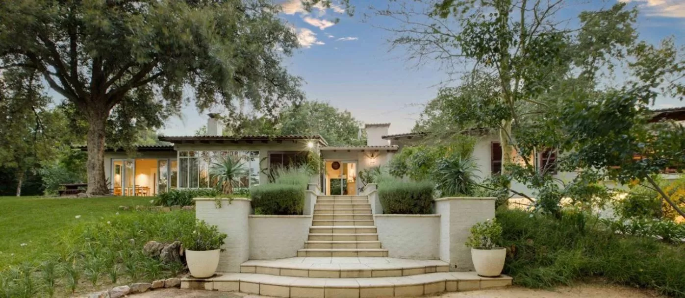 Property building in Amberhall Guesthouse