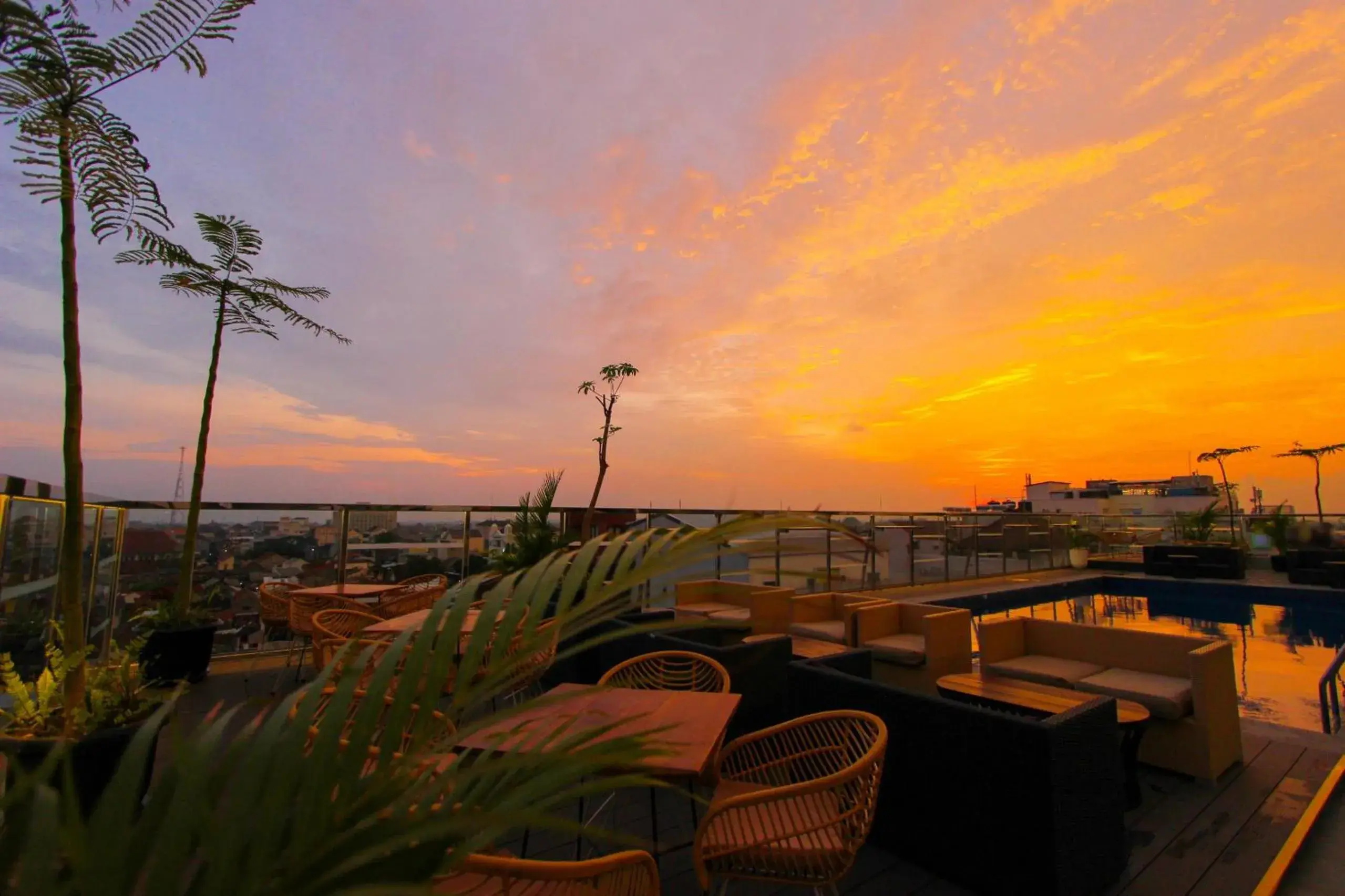 Swimming pool, Sunrise/Sunset in HOTEL FORTUNAGRANDE MALIOBORO formerly Hotel Dafam Fortuna