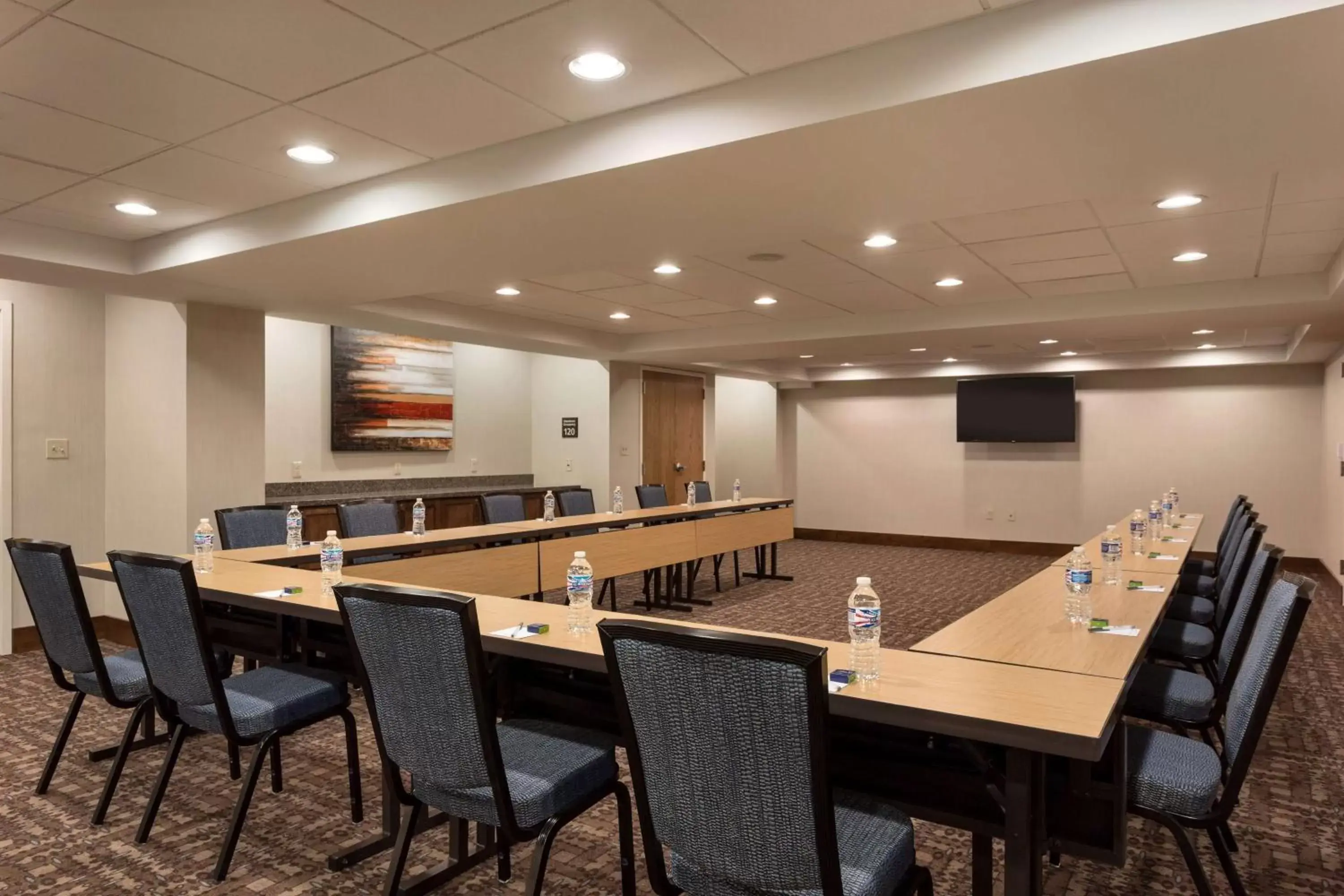 Meeting/conference room in Hampton Inn and Suites Clayton/St. Louis-Galleria Area