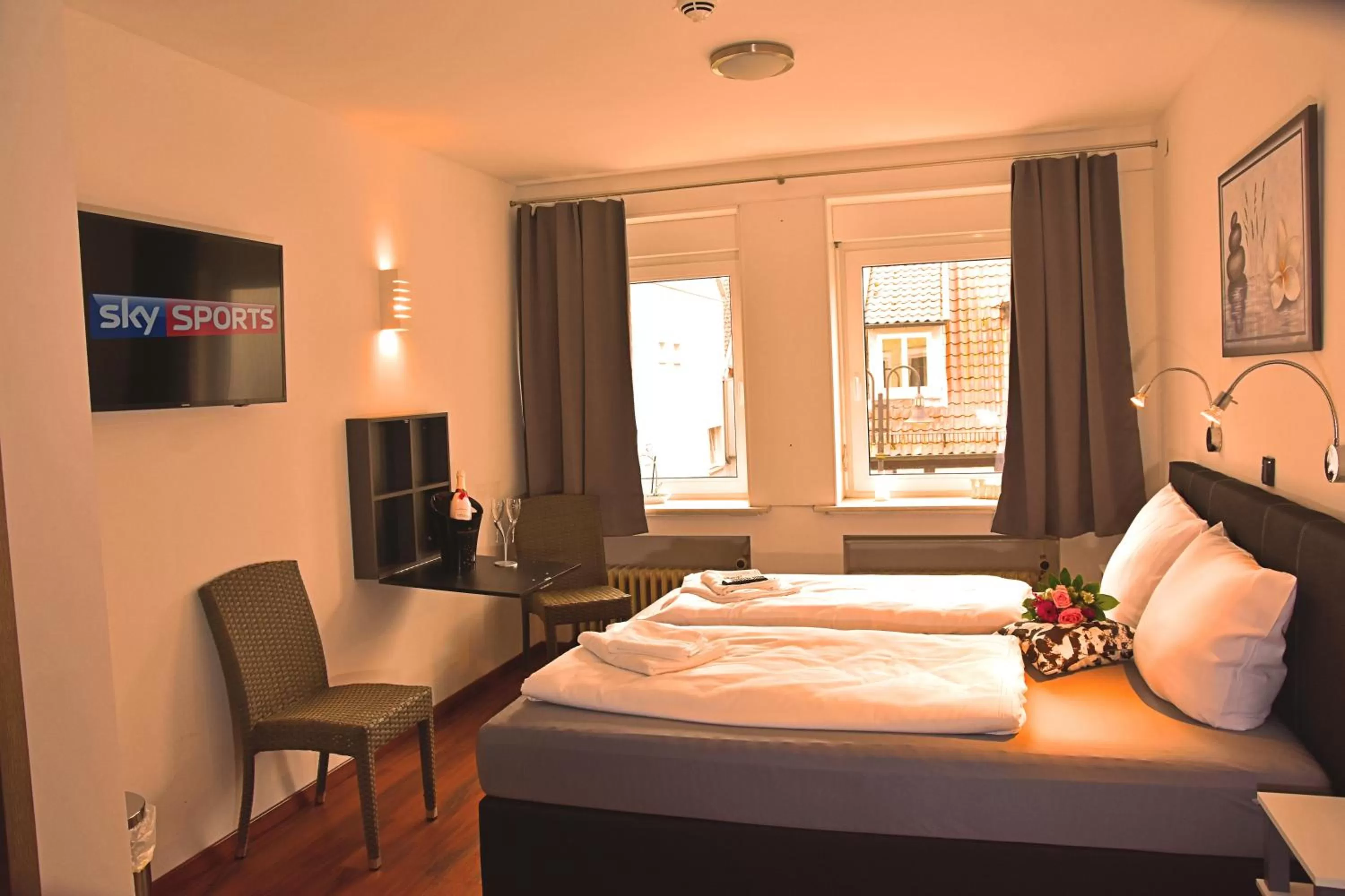 Photo of the whole room, Bed in Hotel Walsroder Hof