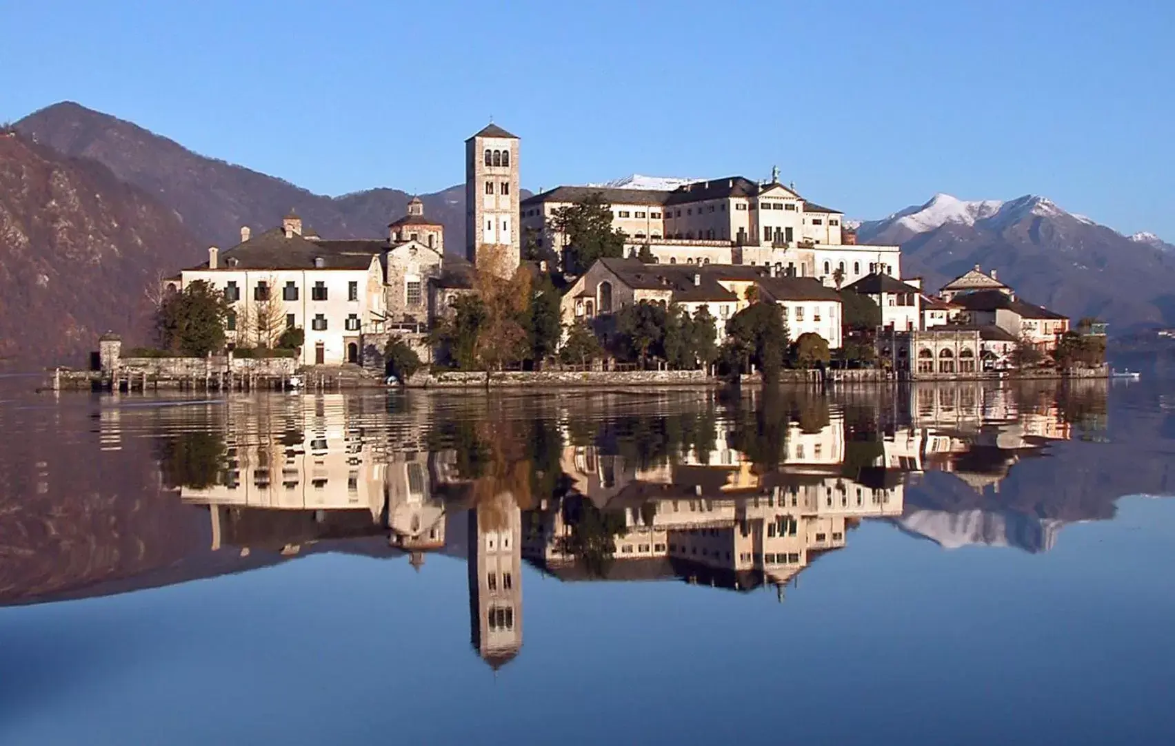 Nearby landmark in CASABELLA-LAGO MAGGIORE