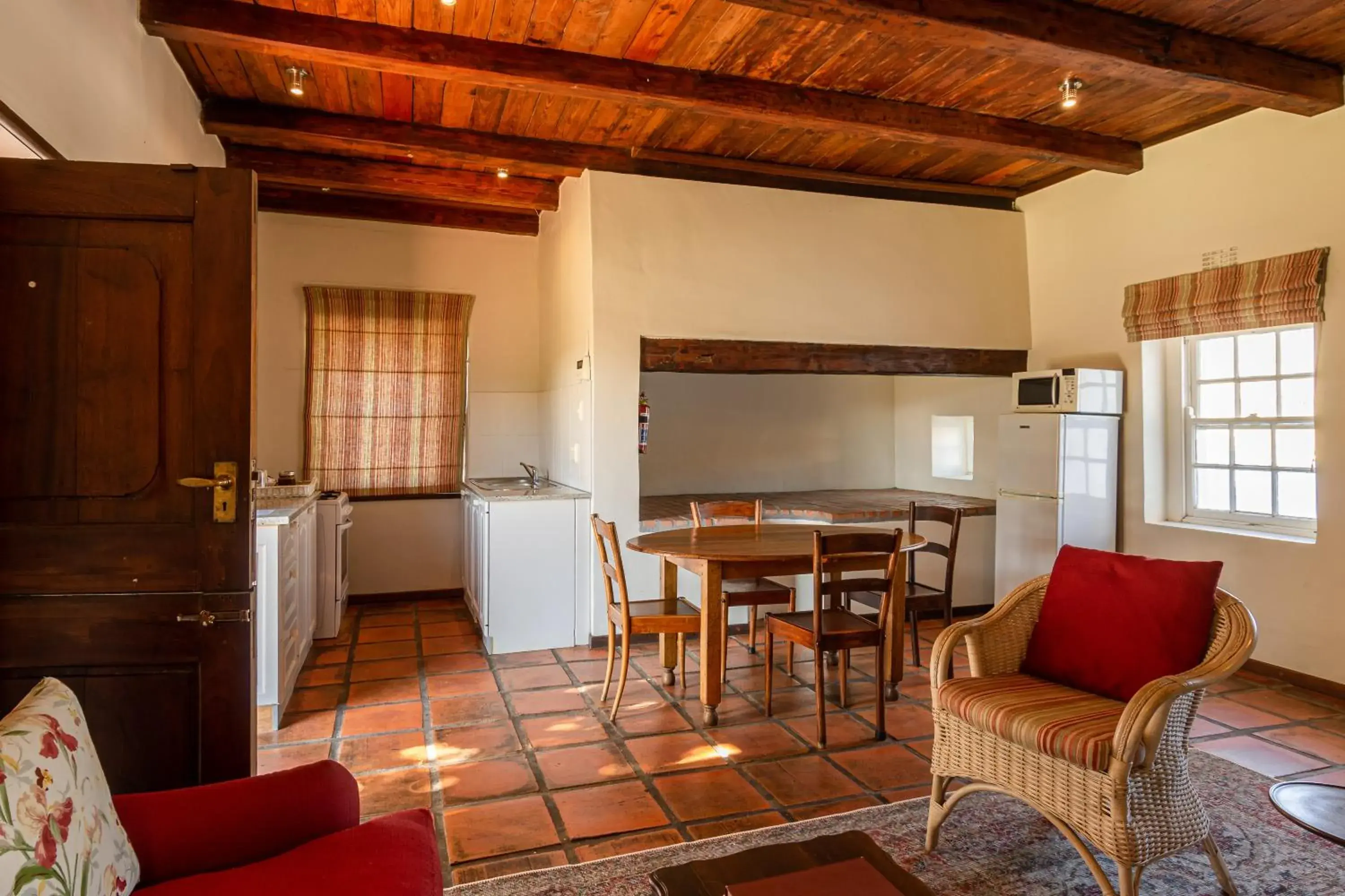 Kitchen or kitchenette, Dining Area in Webersburg