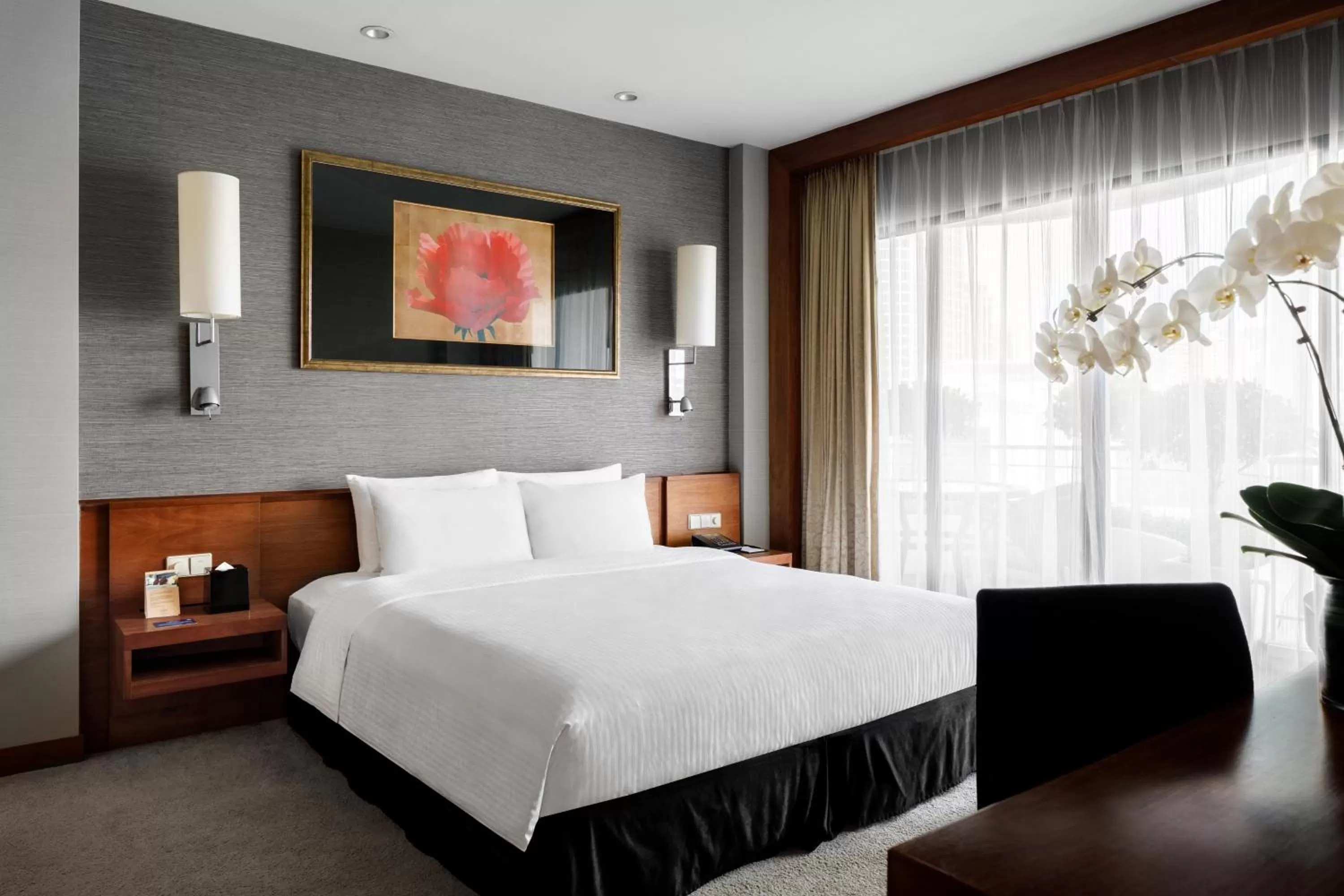 Bedroom, Bed in Copthorne King's Hotel Singapore