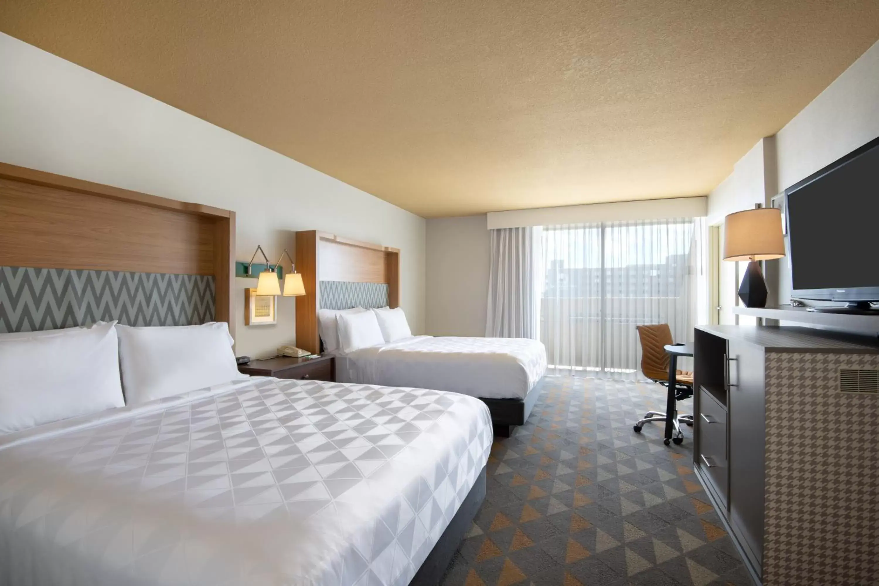 Photo of the whole room, Bed in Holiday Inn Denver East, an IHG Hotel