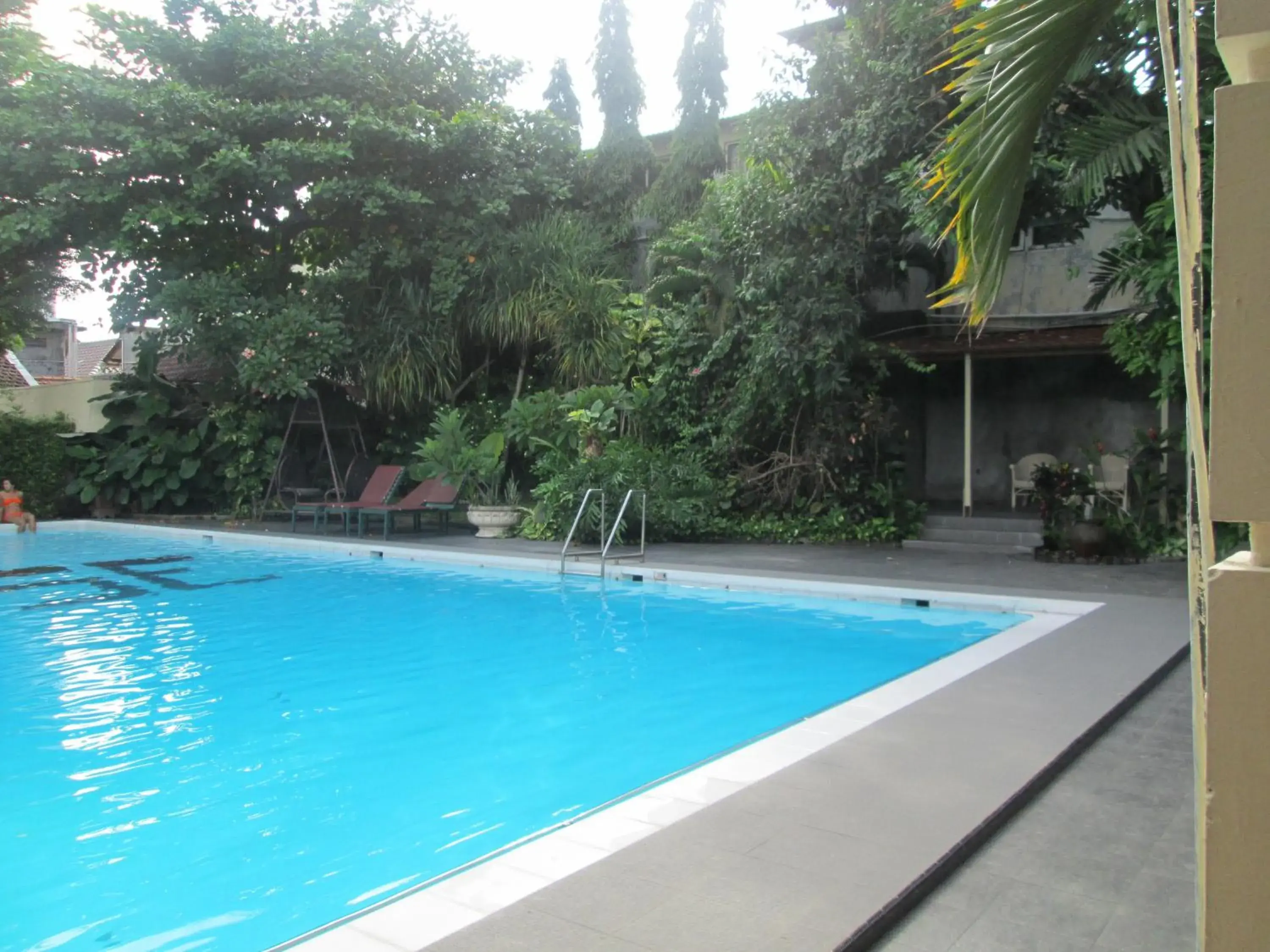 Swimming Pool in Hotel Grand Rosela Yogyakarta
