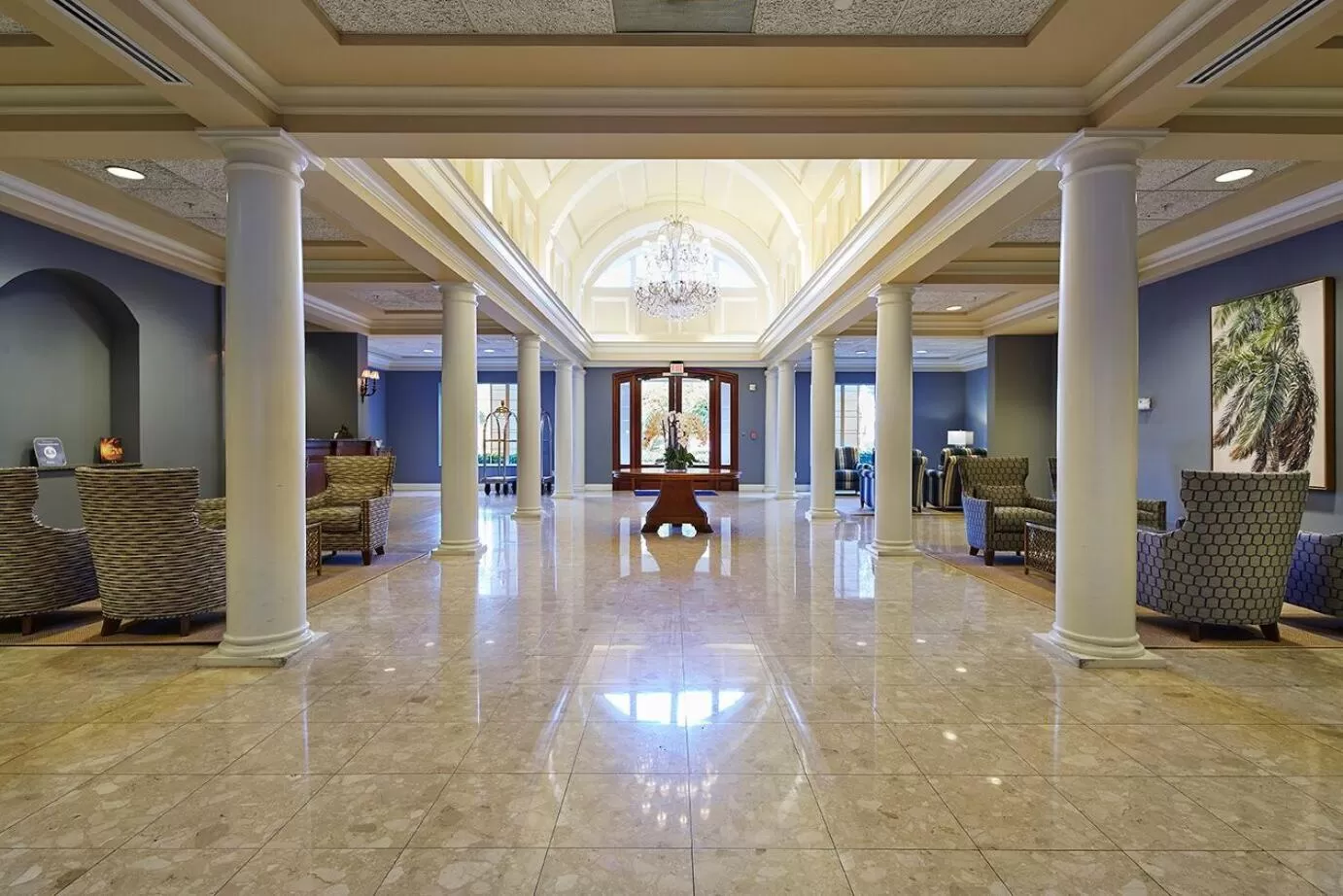 Lobby or reception in Trianon Bonita Bay Hotel