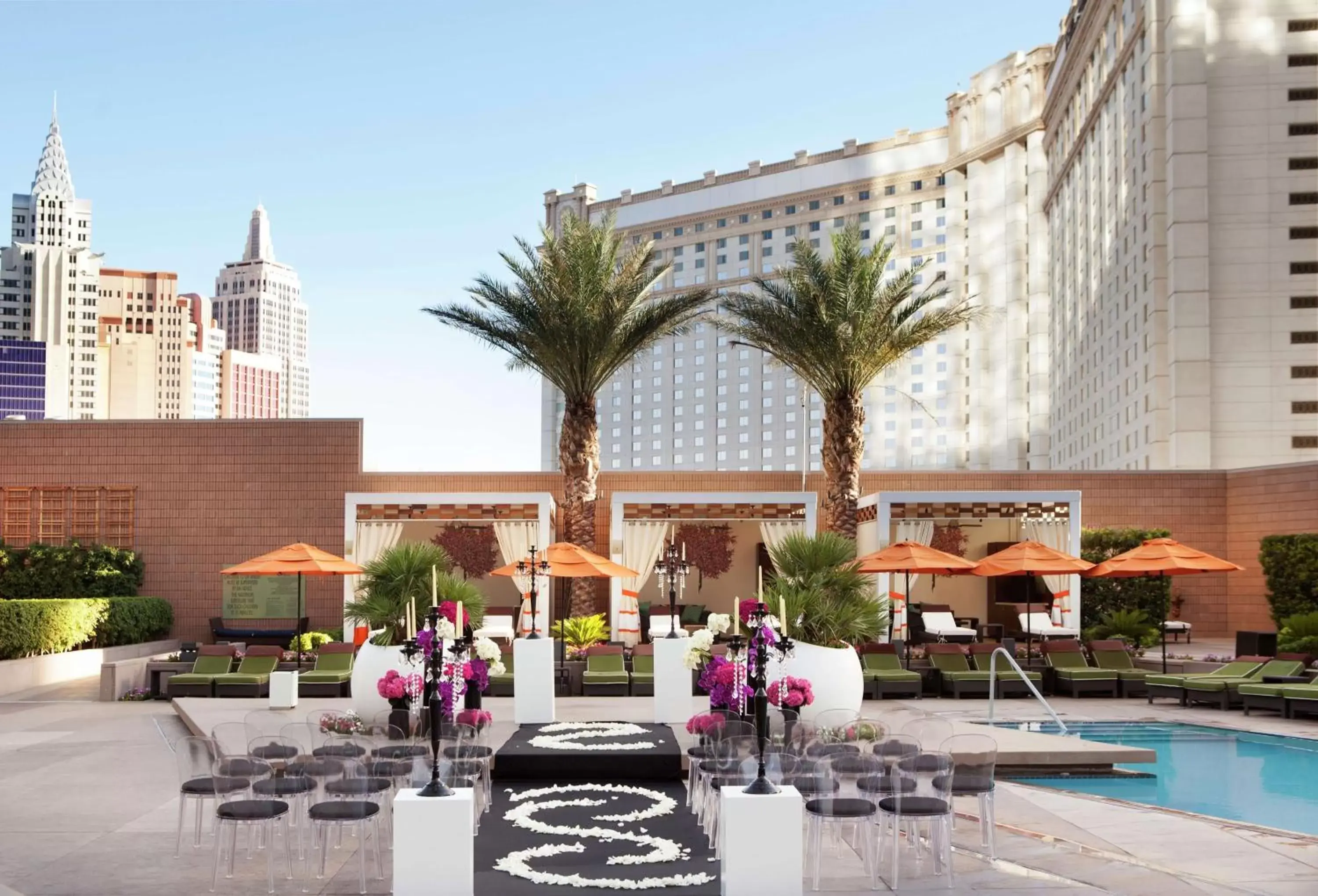 Property building in Waldorf Astoria Las Vegas