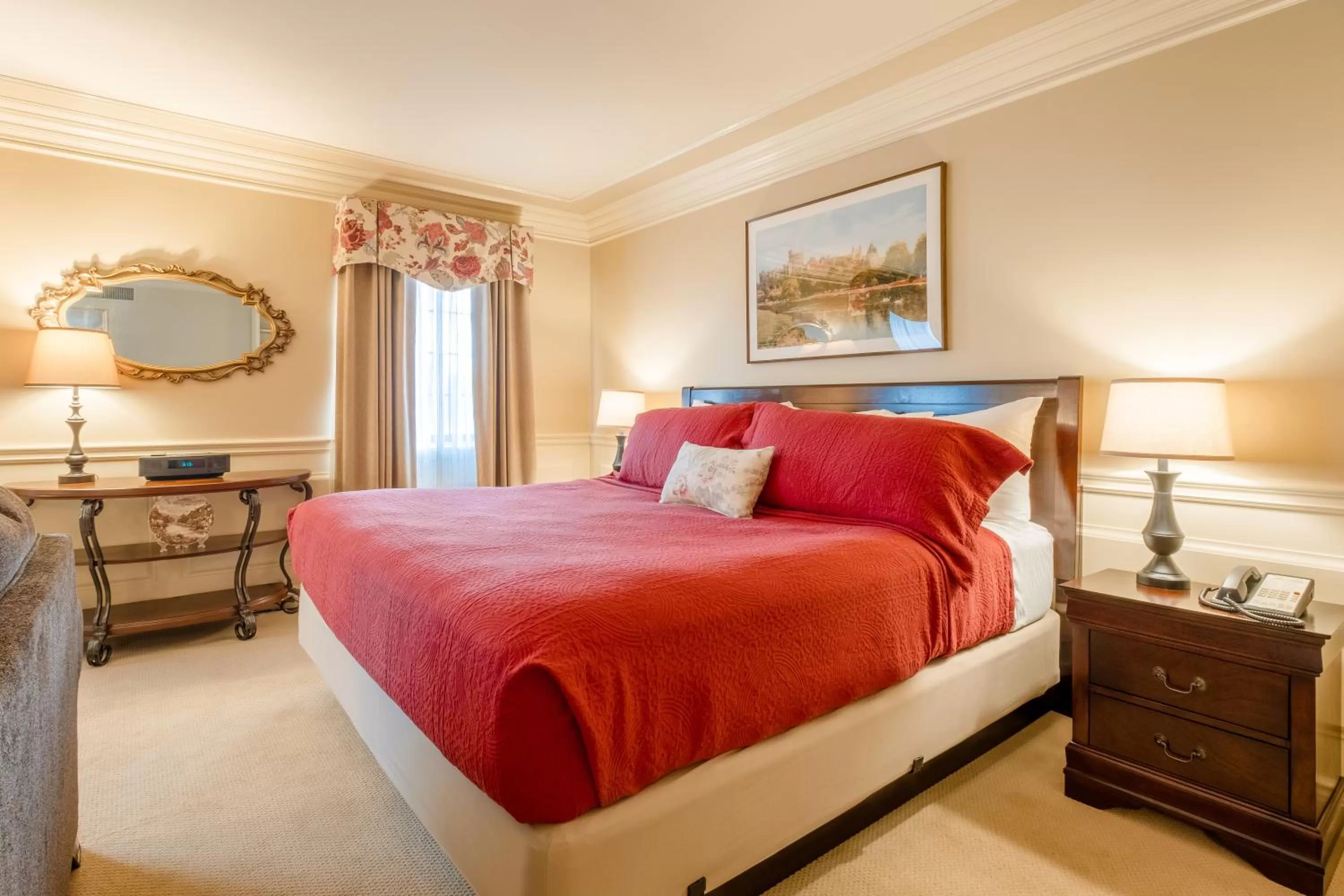 Bed in Red Coach Inn