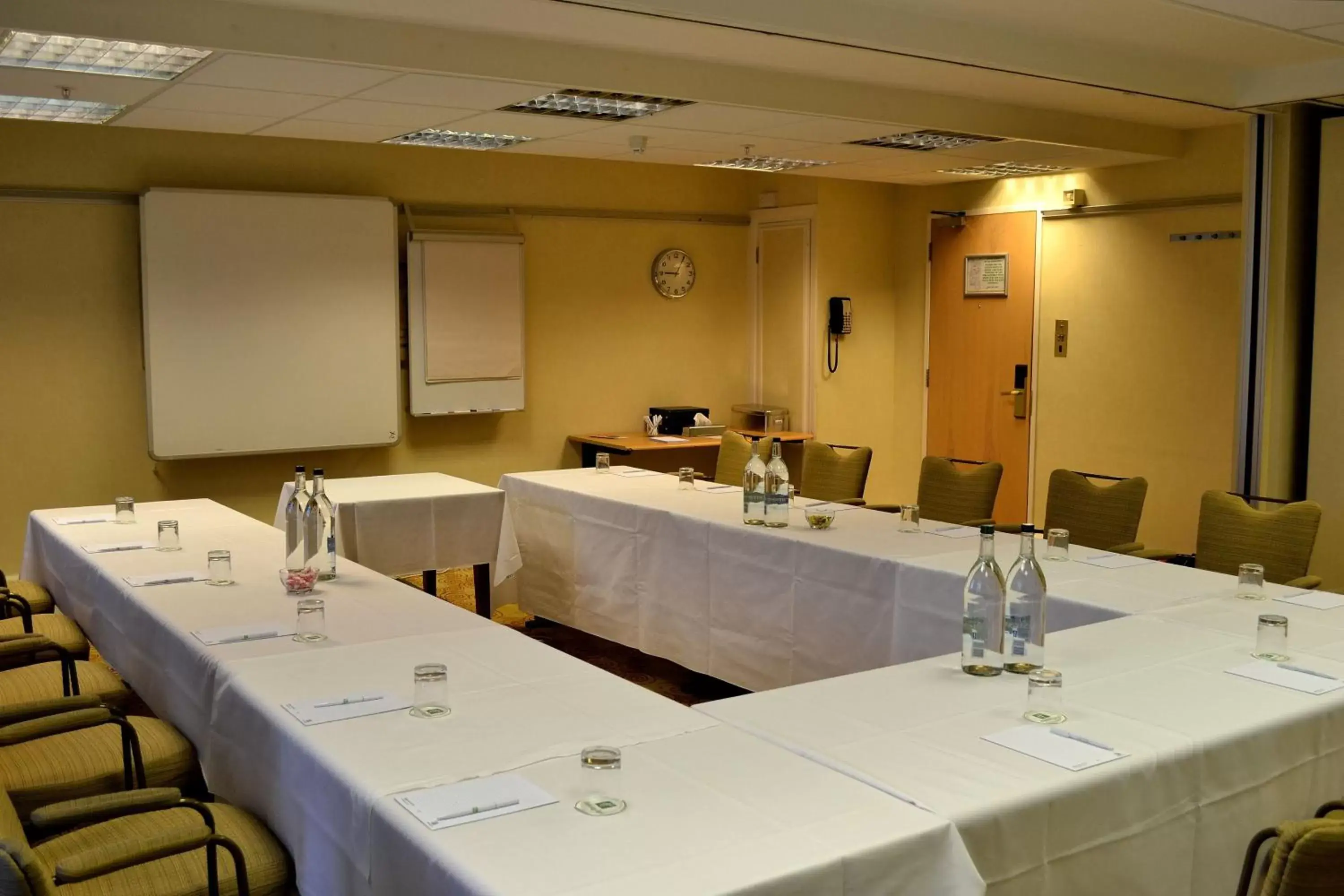 Meeting/conference room in Holiday Inn Northampton, an IHG Hotel