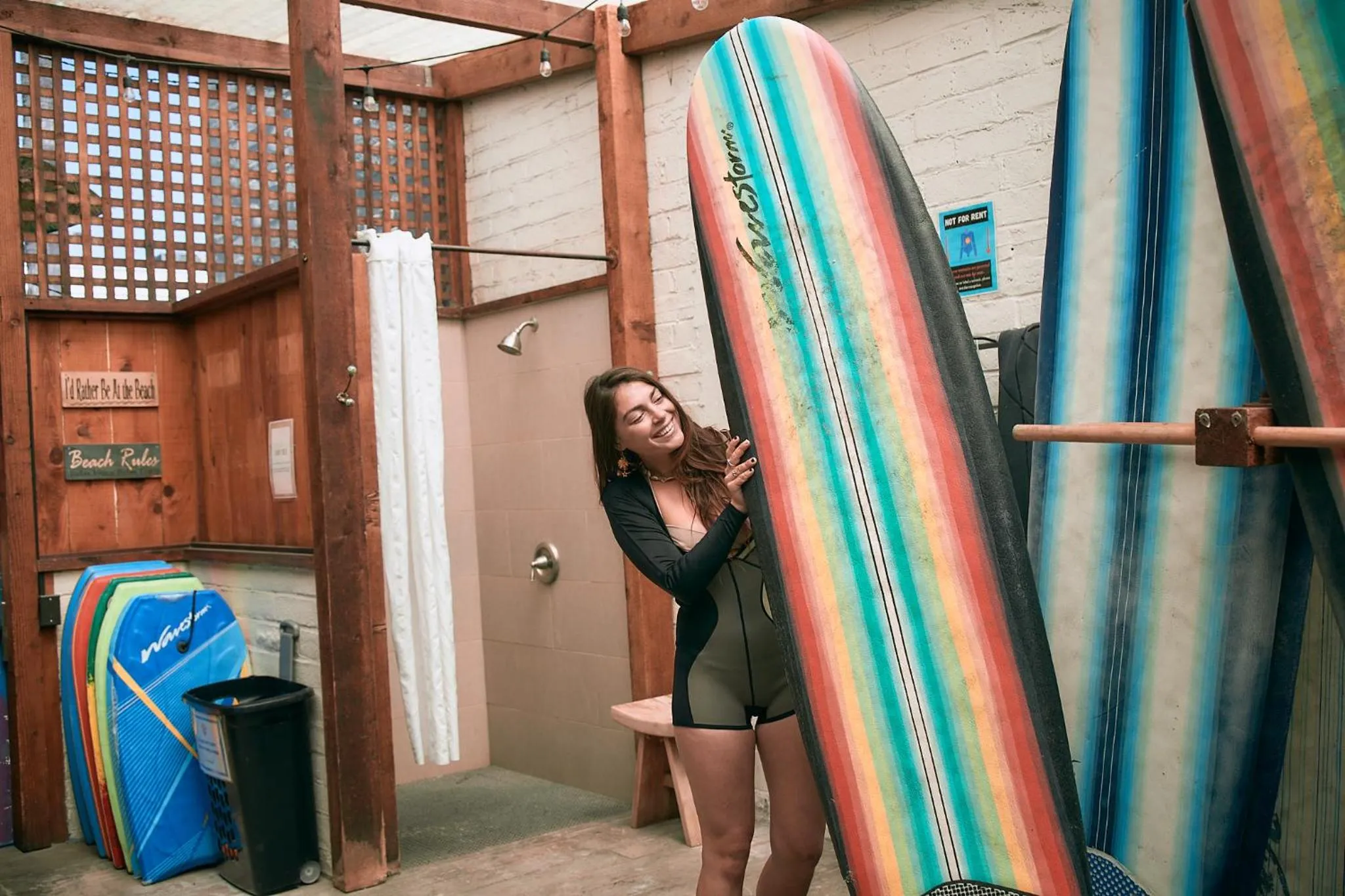 People in Samesun Ocean Beach Hotel & Hostel