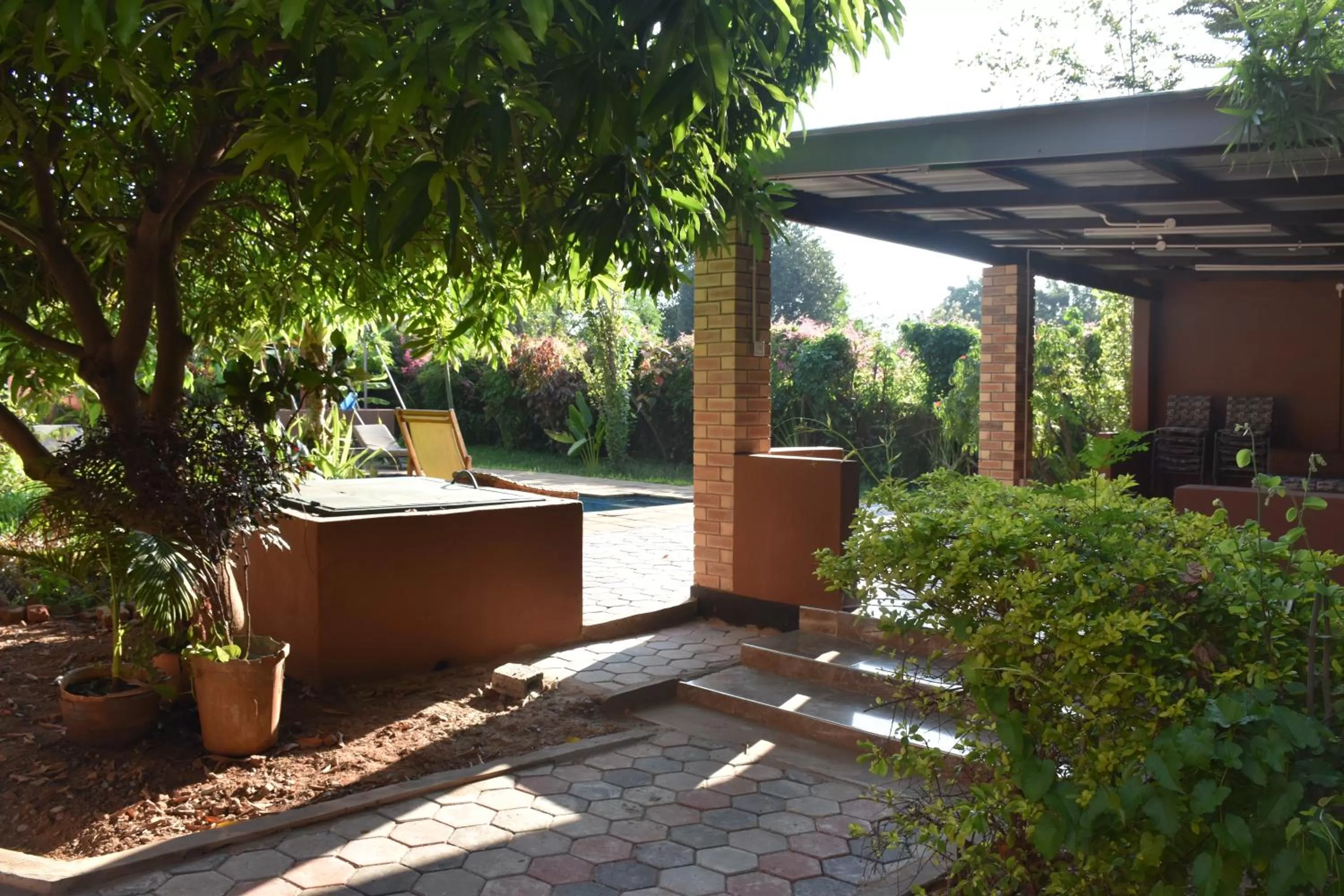 Property building in Tabonina Bis