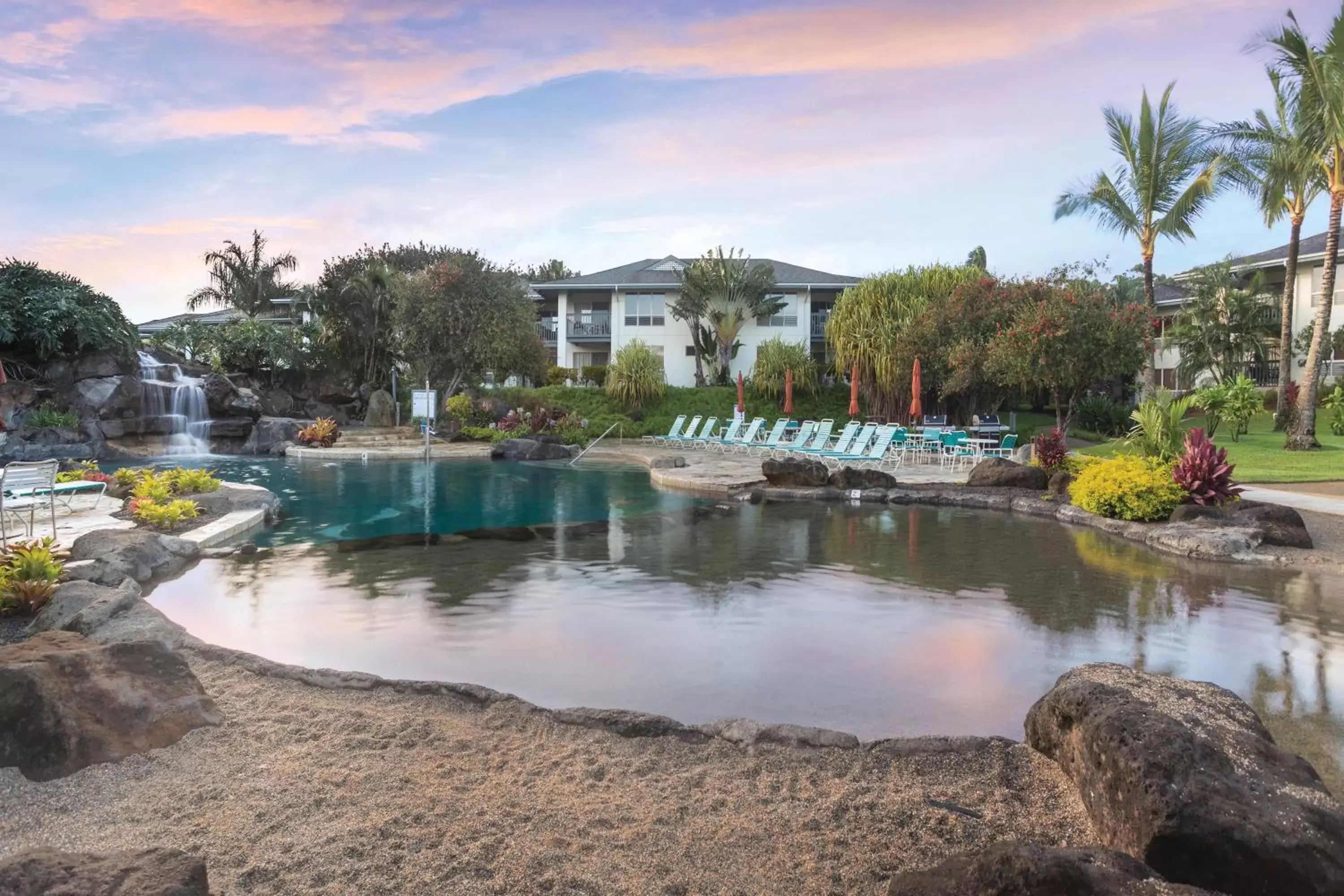 Swimming pool in Club Wyndham Bali Hai Villas