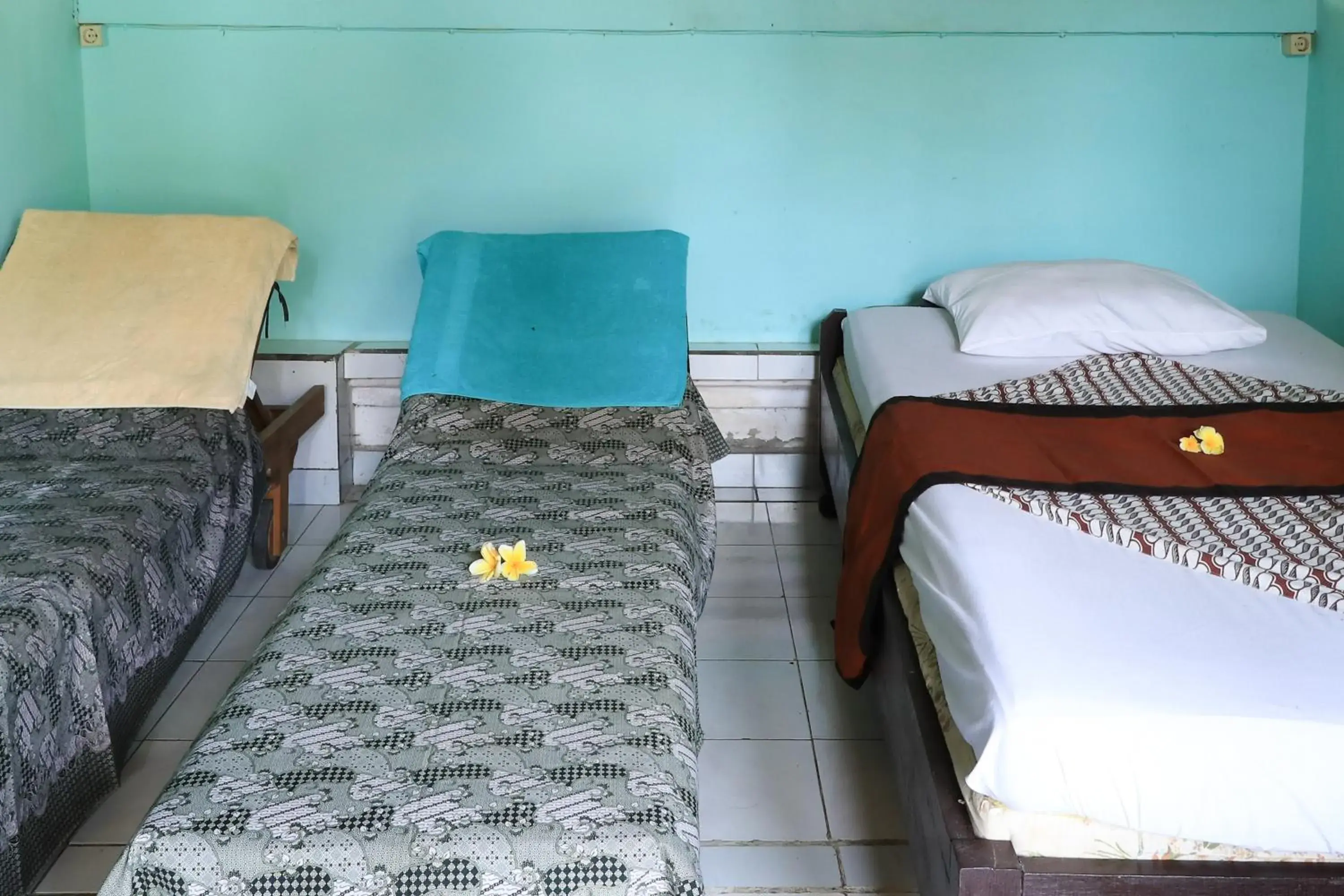 Massage, Bed in Ubud Asri Homestay