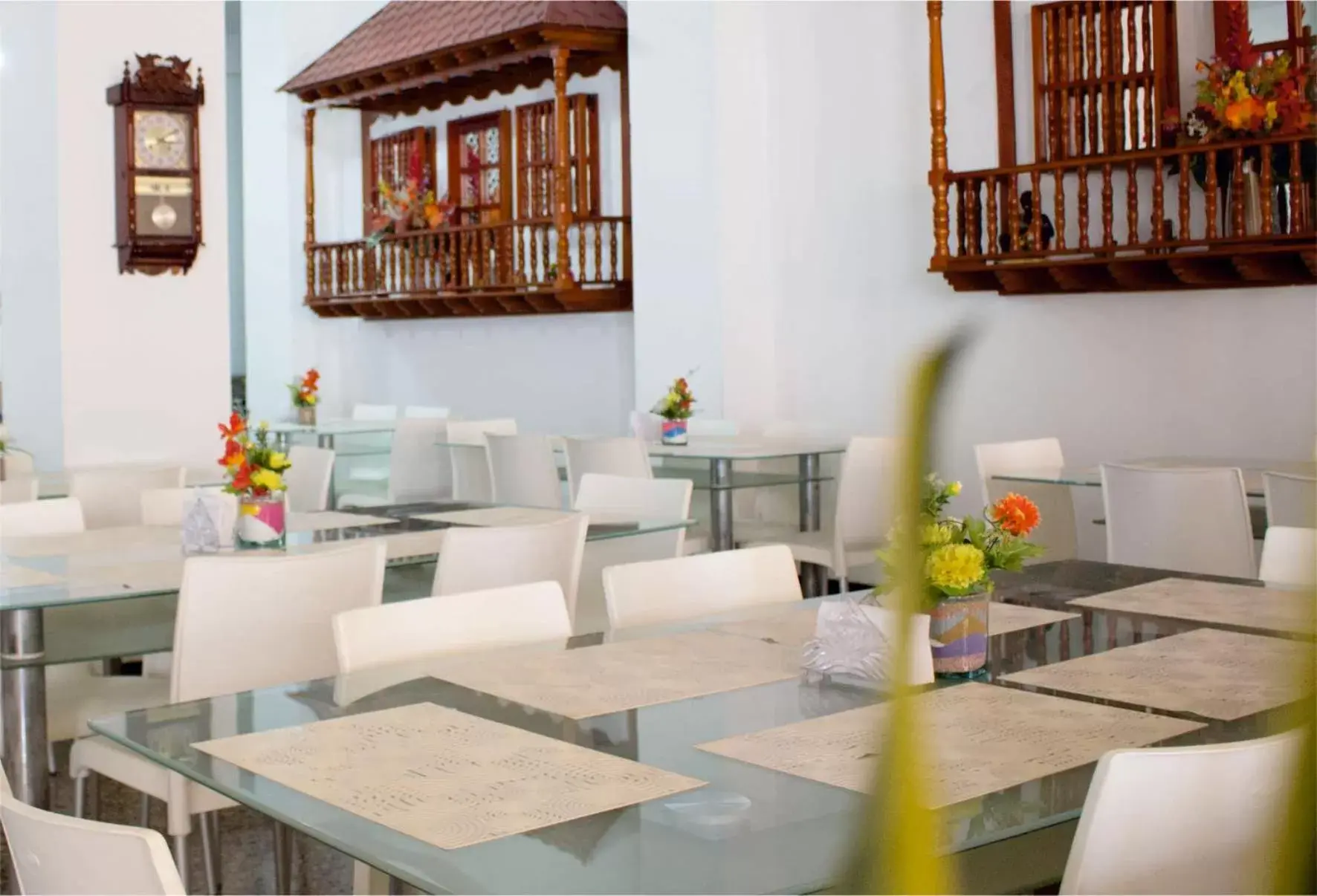 Restaurant/places to eat in Hotel Dorado Plaza Centro Histórico