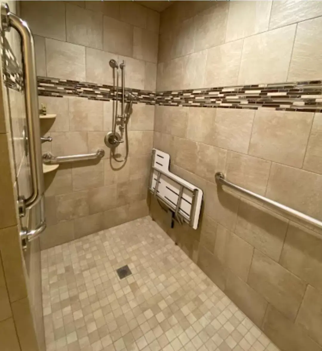 Shower, Bathroom in Terrace Park Inn