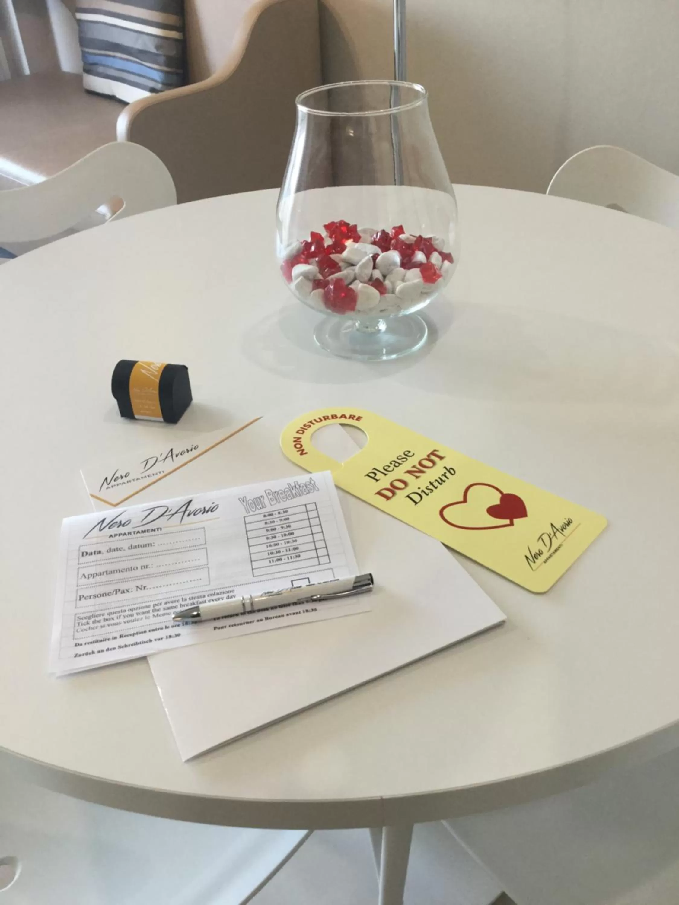 Seating area in Nero D'Avorio Aparthotel & SPA