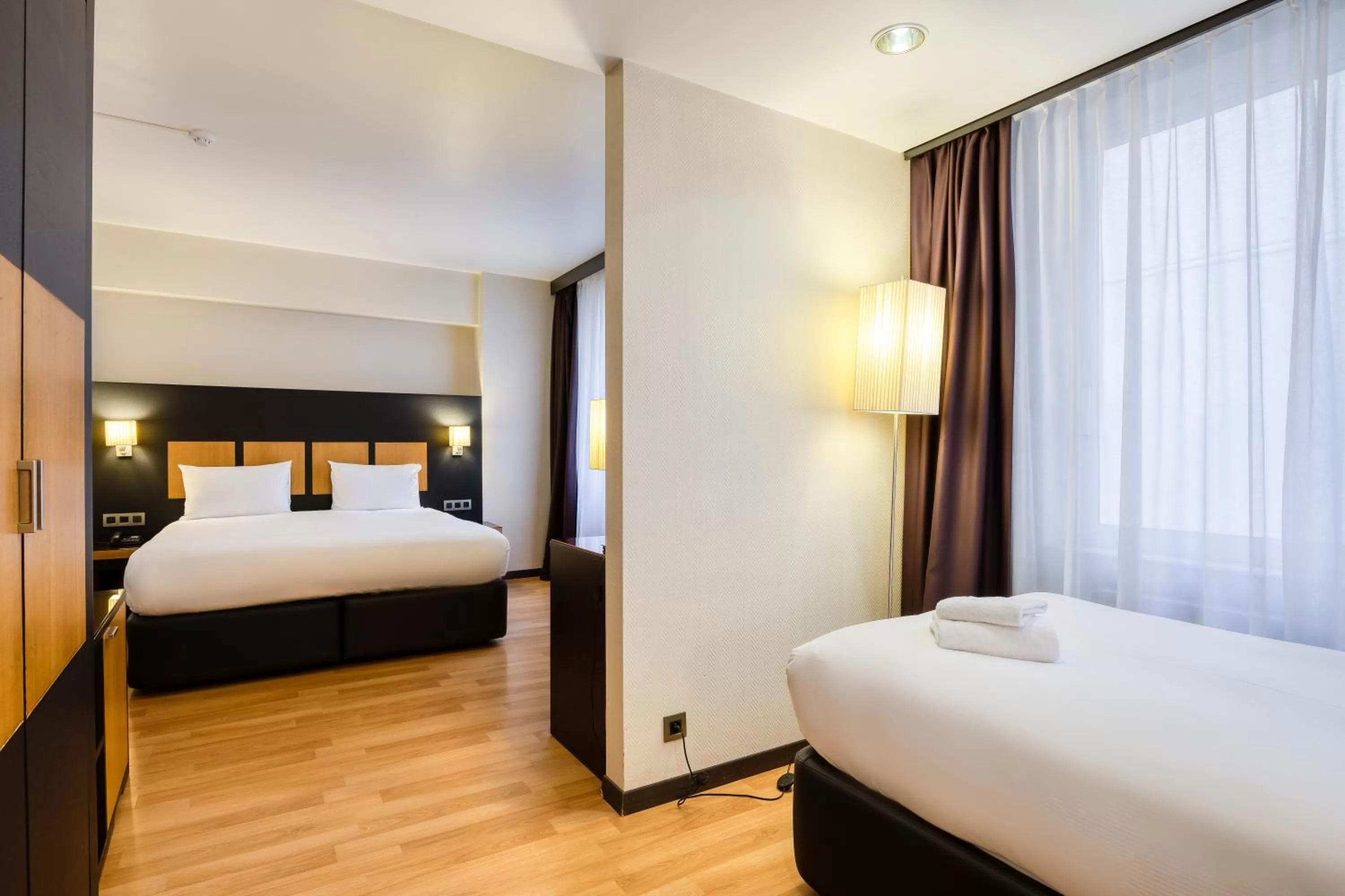 Family, Bed in a&o Brussel Centrum